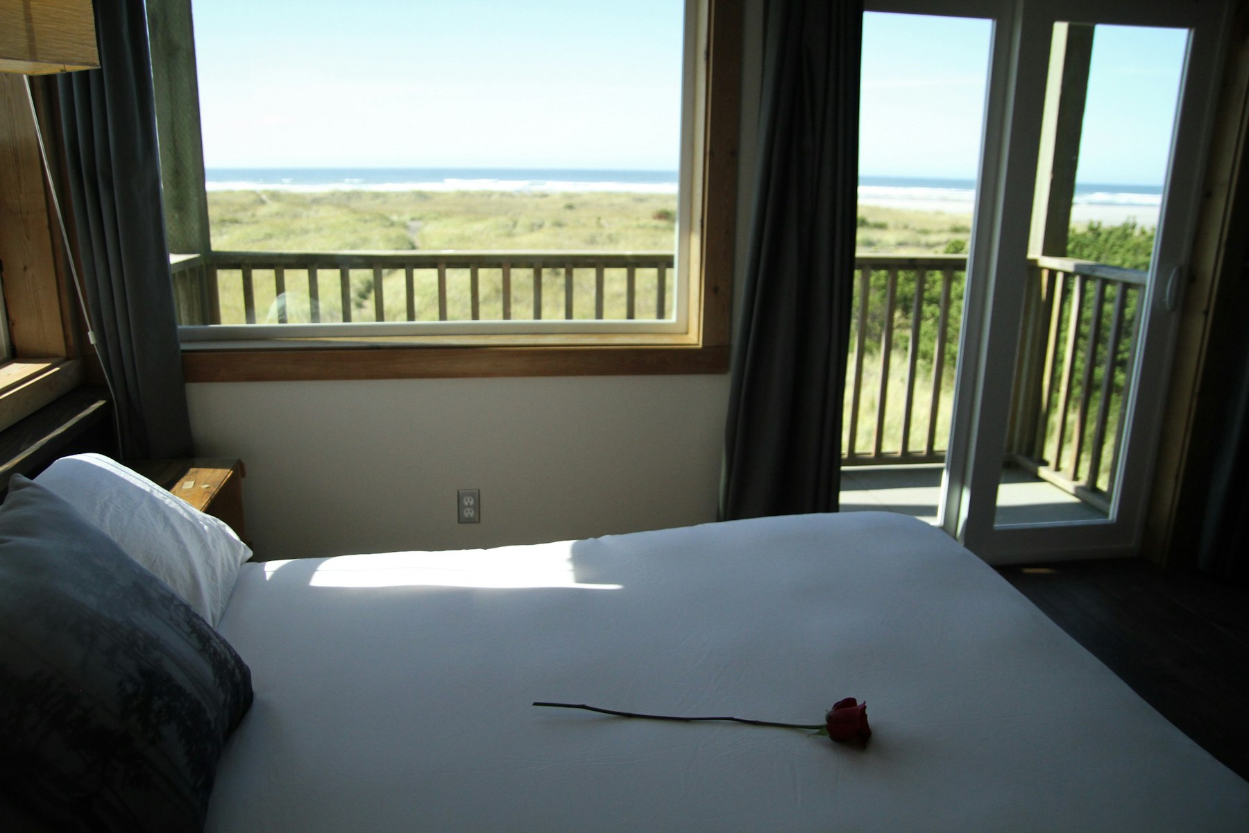 Ocean Front 2nd Floor Corner Studio