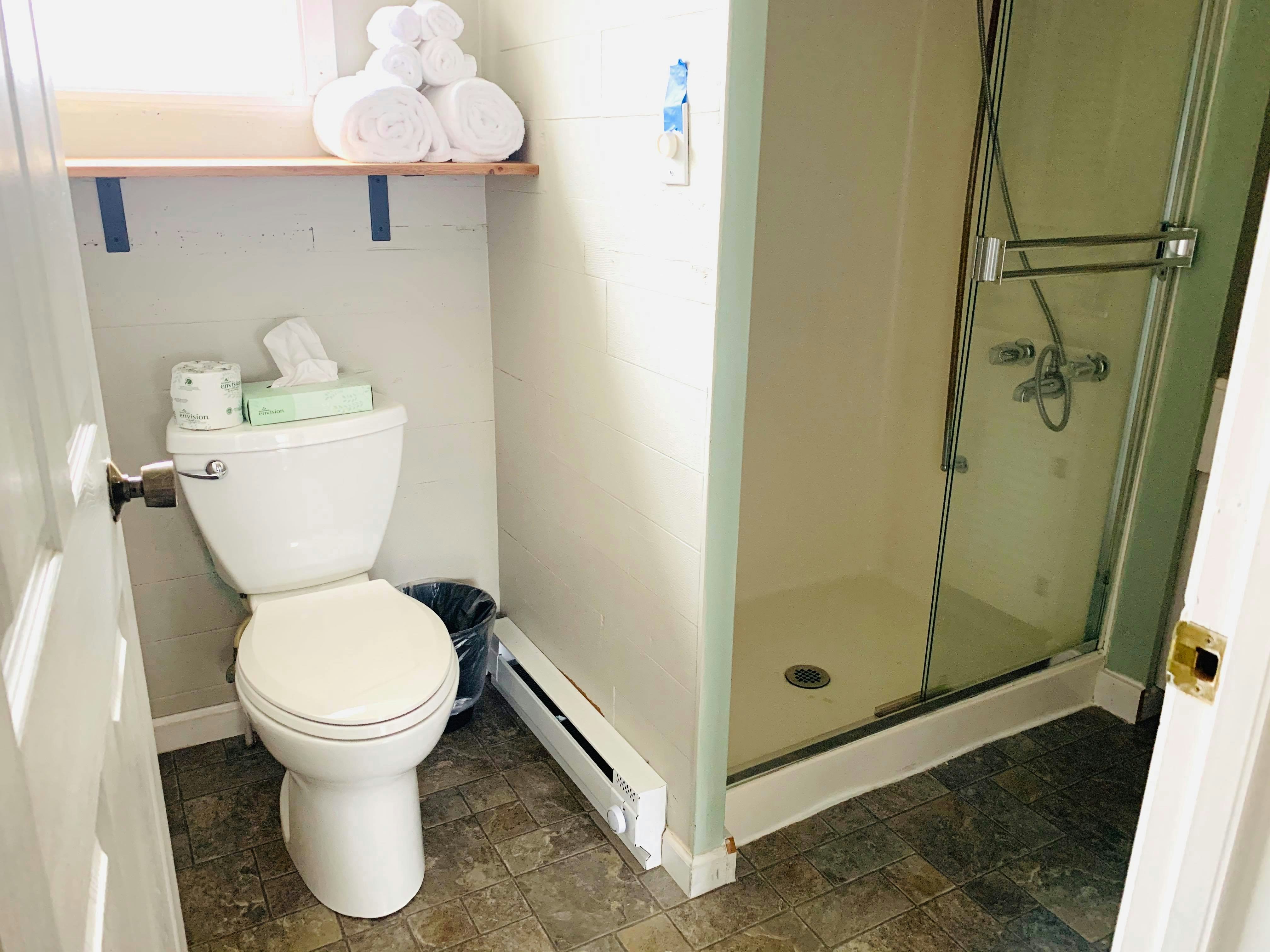 Deluxe Three Bedroom with Kitchen