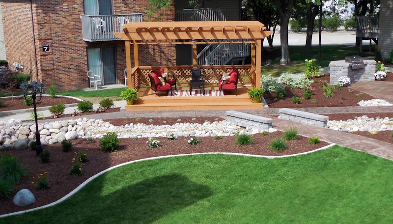 Eastland Suites Hotel & Conference Center Bloomington