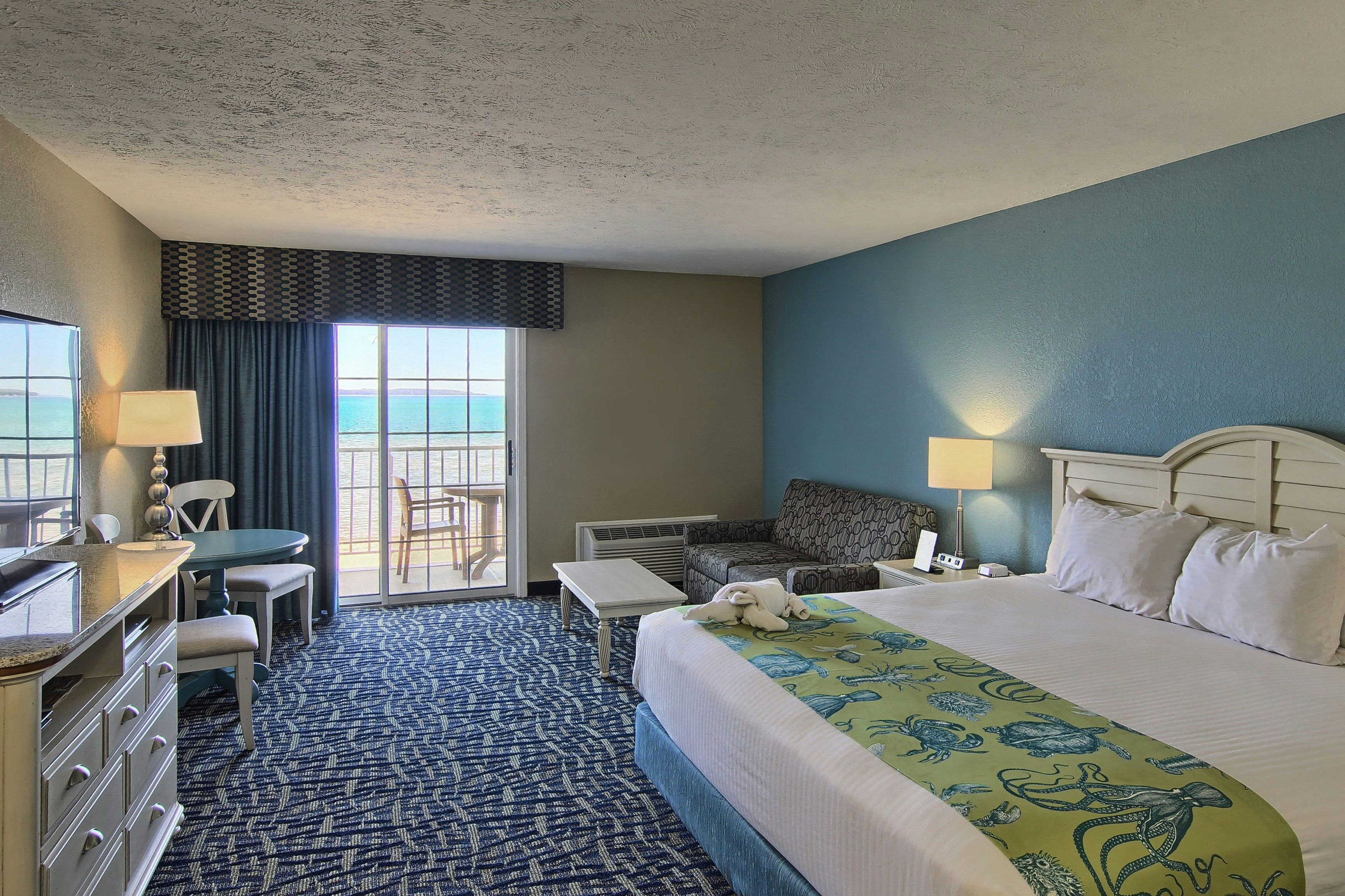Beach View 1st Floor 1 King Bed Sofa