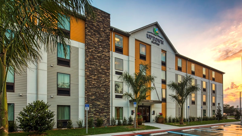 Uptown Suites Extended Stay Tampa/Riverview