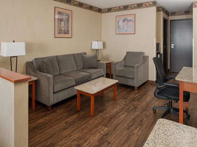 Ashley Inn of Tillamook