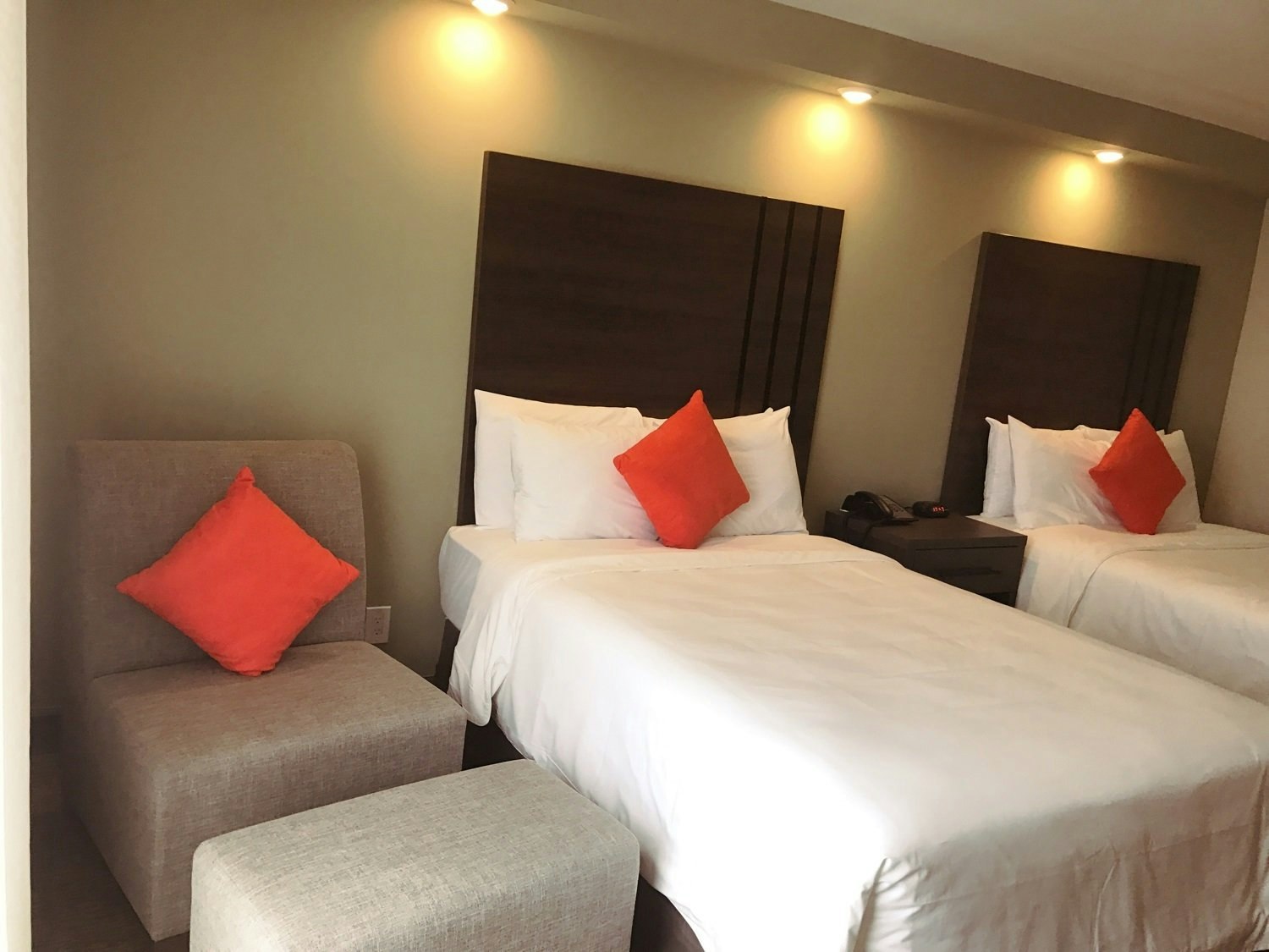 GreenTree Inn Suites Alhambra