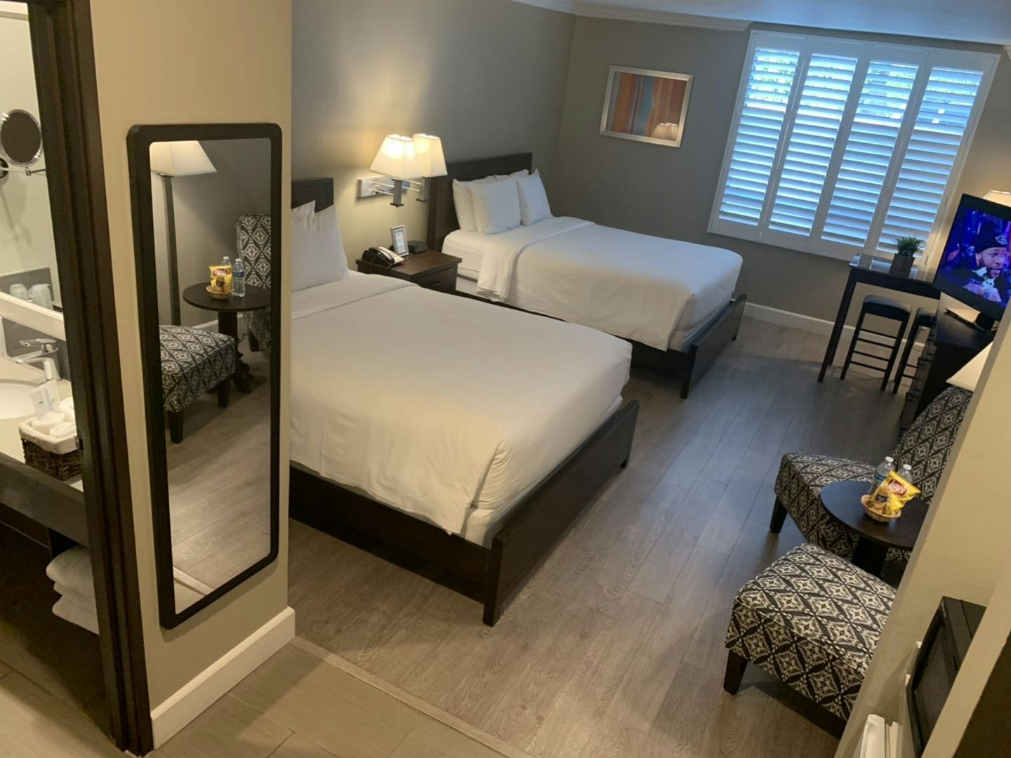Two-Queen Room
