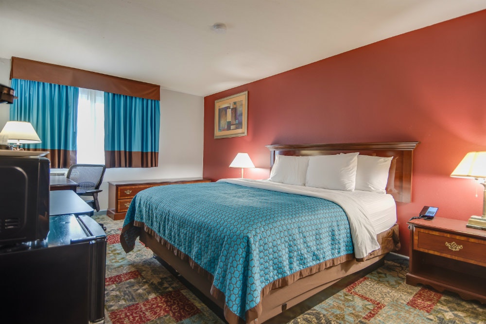 Vagabond Inn Executive – Hayward