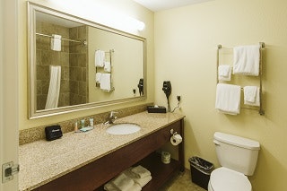 Highland Suites – Minot