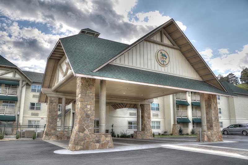 Lodge at Five Oaks