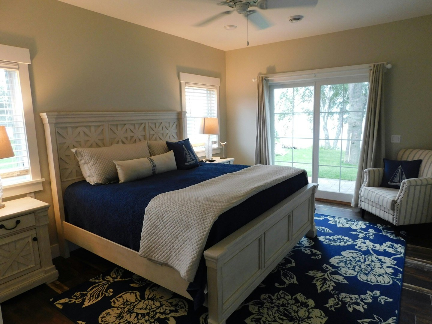 Beach House 1 Bedroom King Lower Level - A