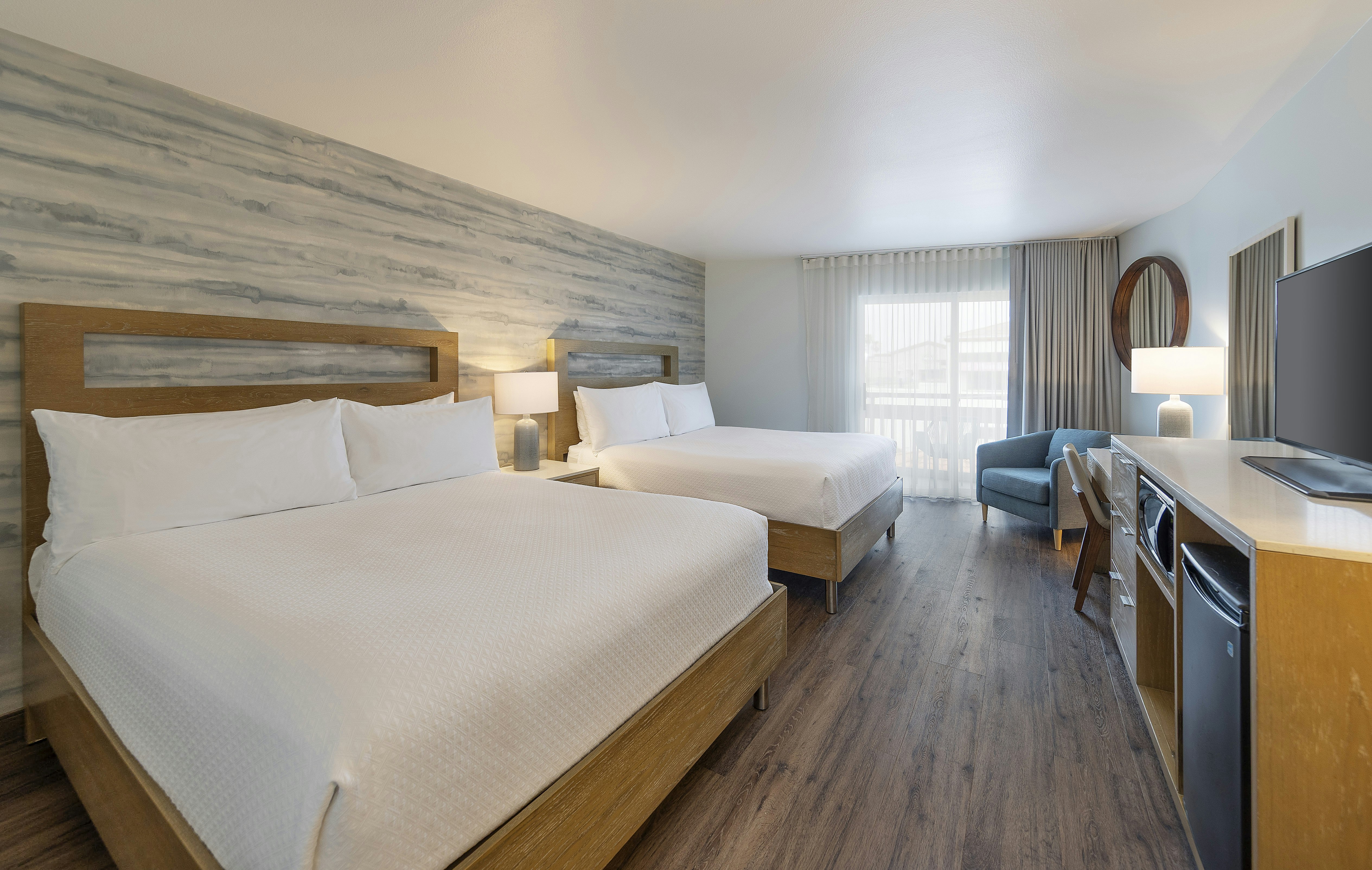 2 Queens Guestroom - Non View (Q2)
