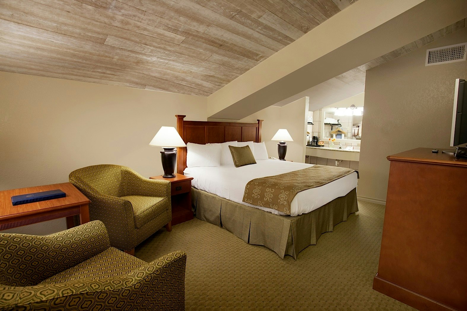 Inn of The Hills Hotel & Conference Center