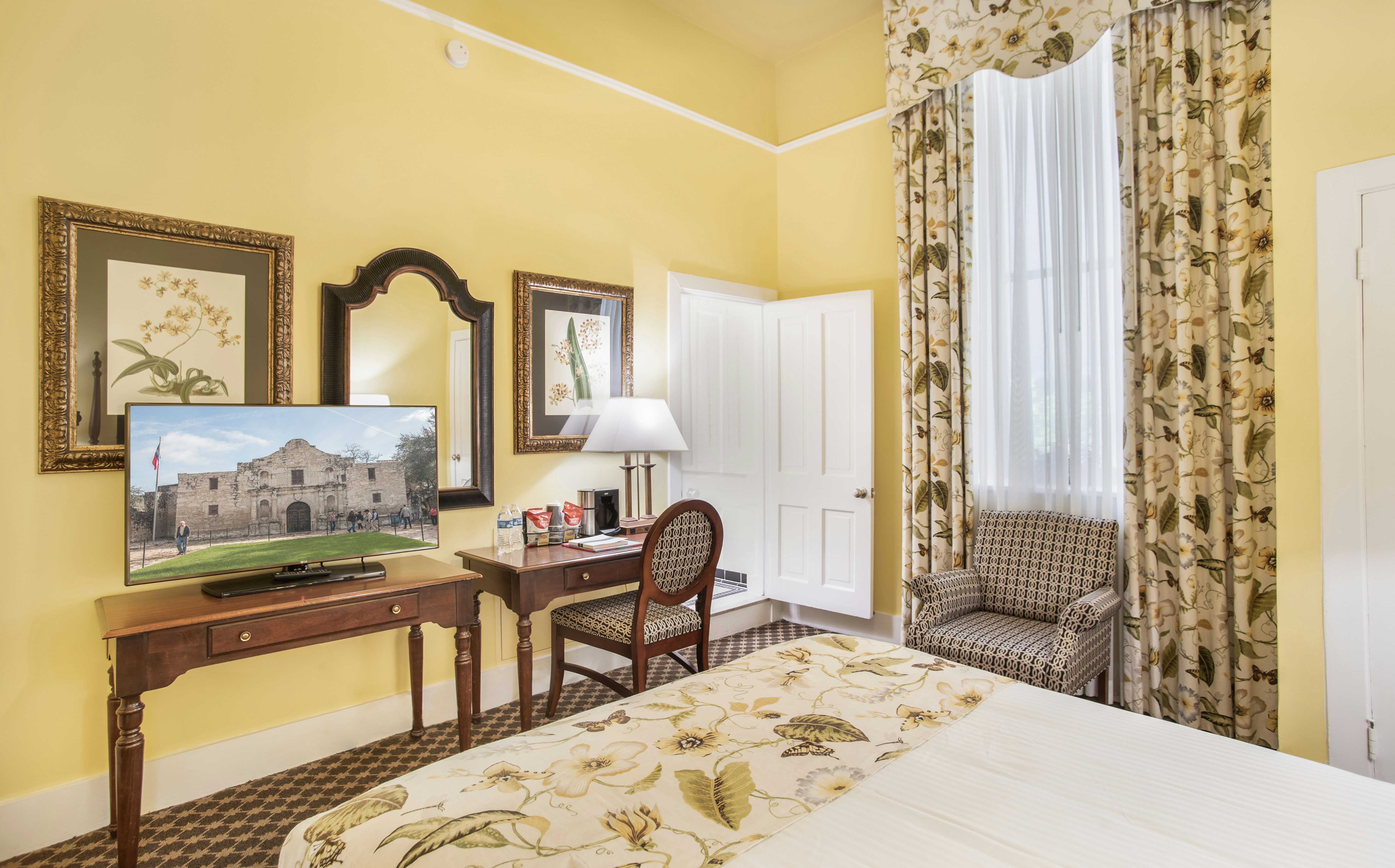 The Historic Menger Hotel