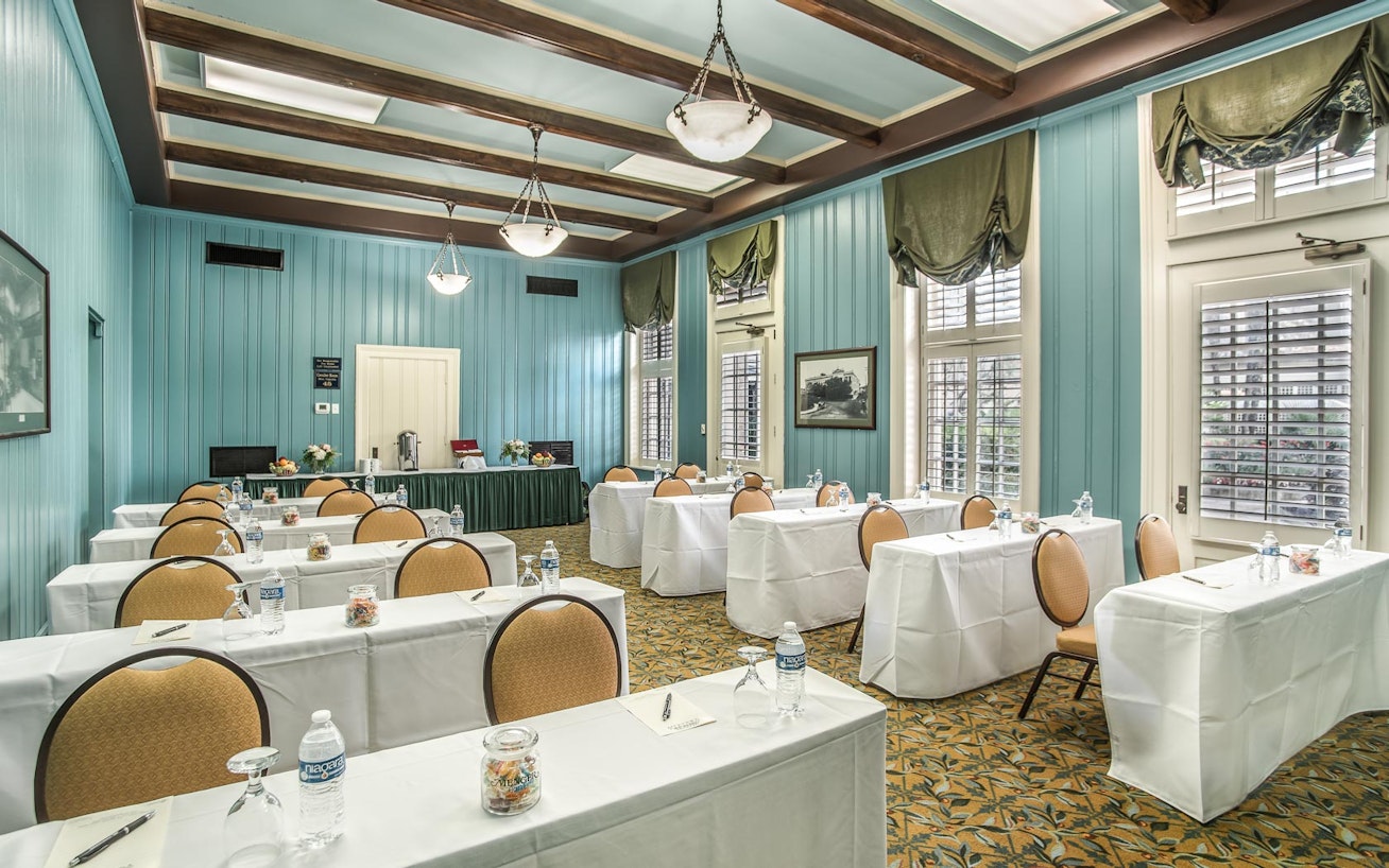 The Menger Hotel