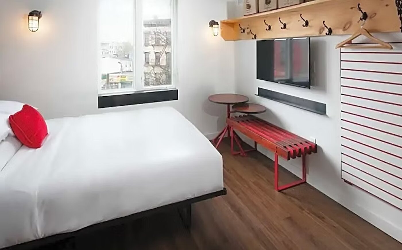 Accessible Queen Bed Roll In Shower