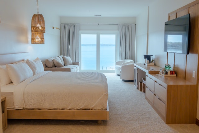 Lakeside Signature King w/Sofa Sleeper