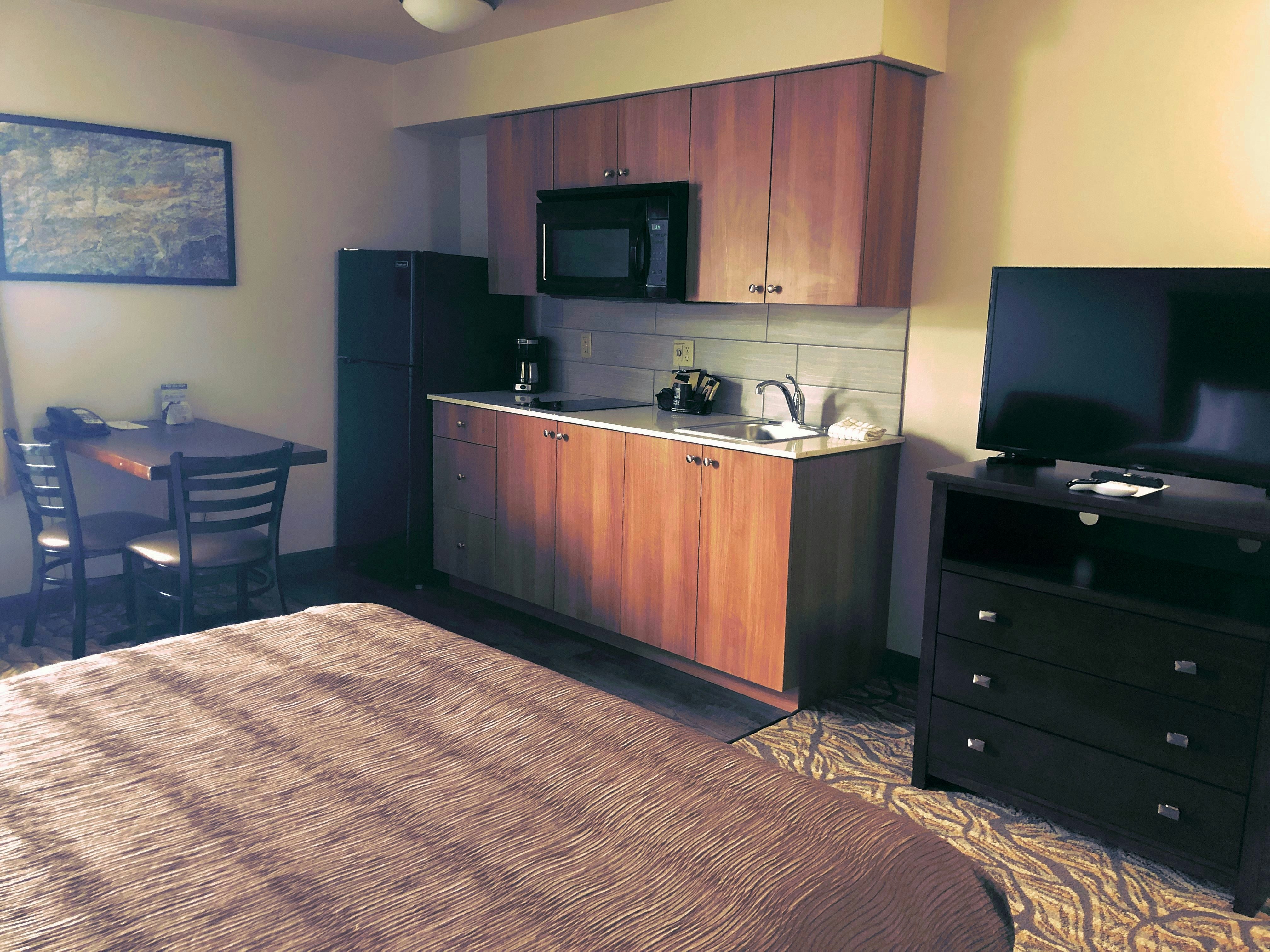 Aviator Suites Hotel Juneau Airport