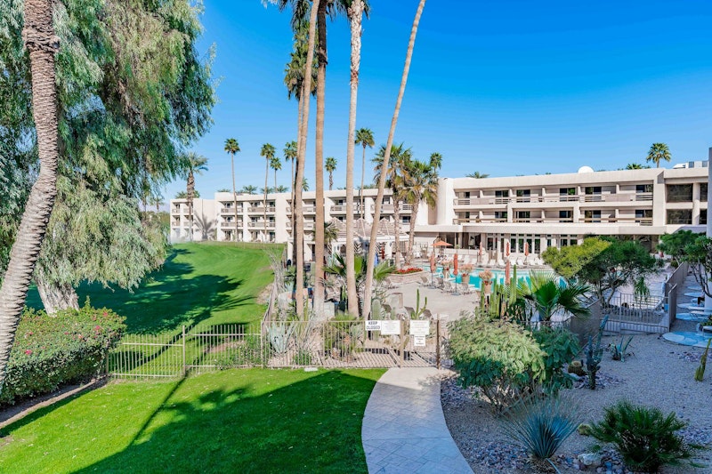 Indian Wells Resort Hotel