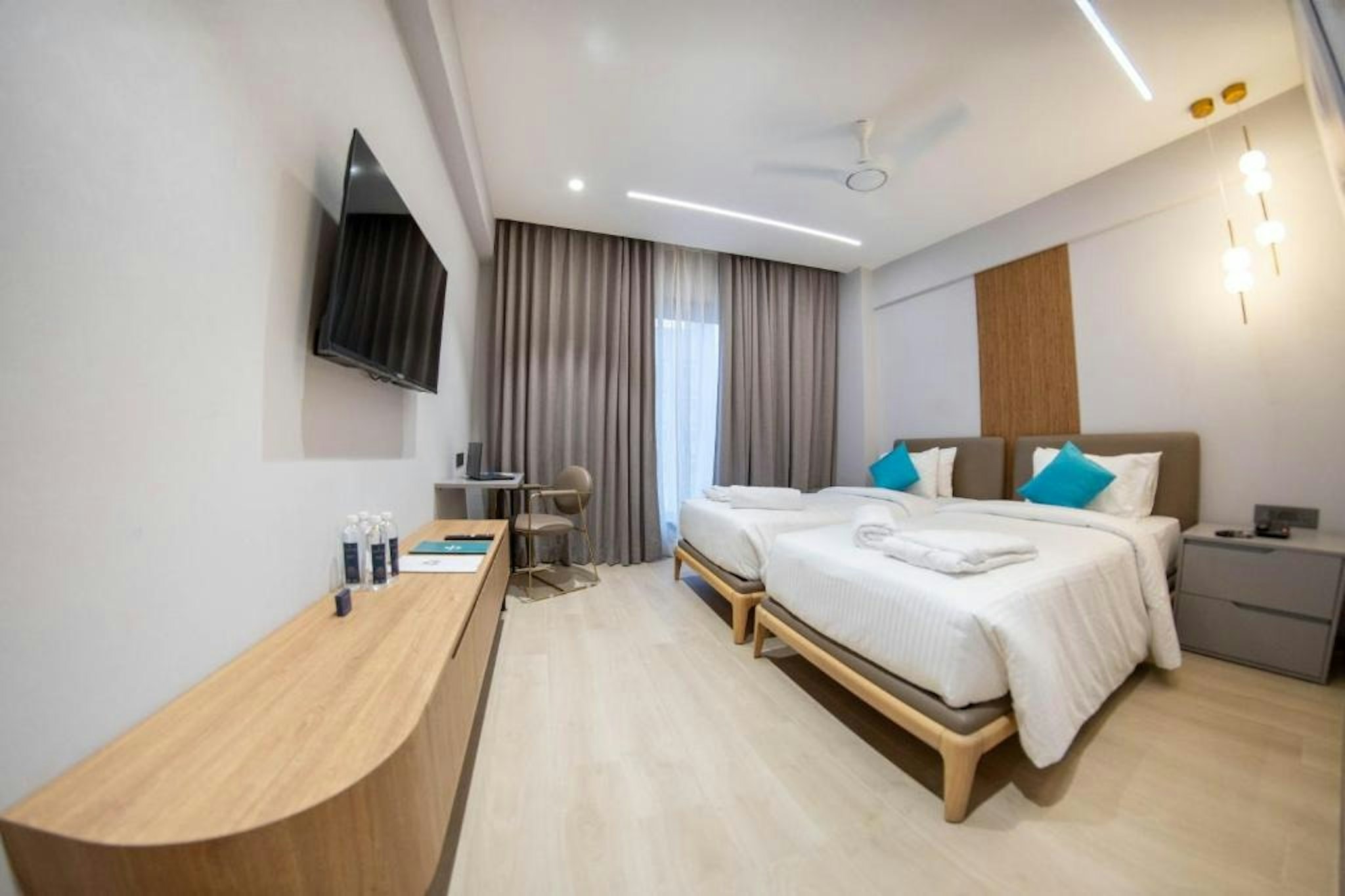 Trunk and Trolley - A Luxury Boutique – Hyderabad, IA