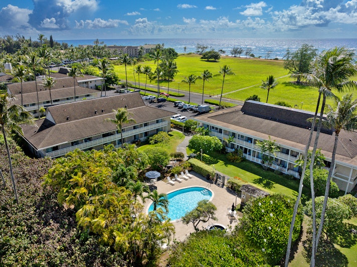 Plantation Hale Suites