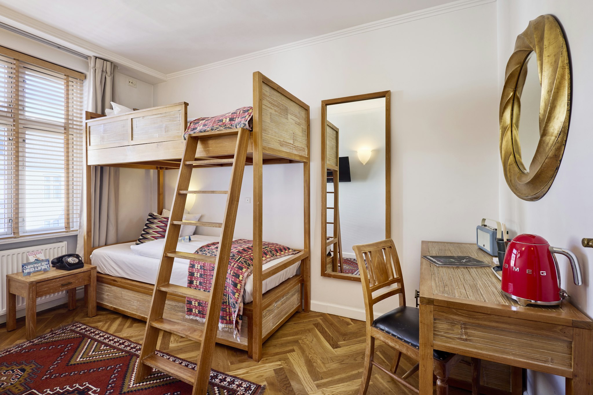 Axel Guldsmeden Hotels