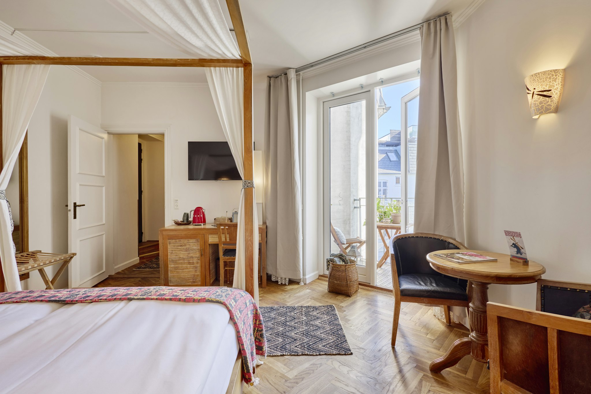 Axel Guldsmeden Hotels