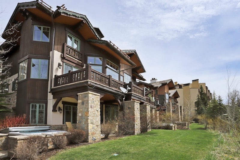 Legendary Lodging at the Ritz Carlton Residences Vail