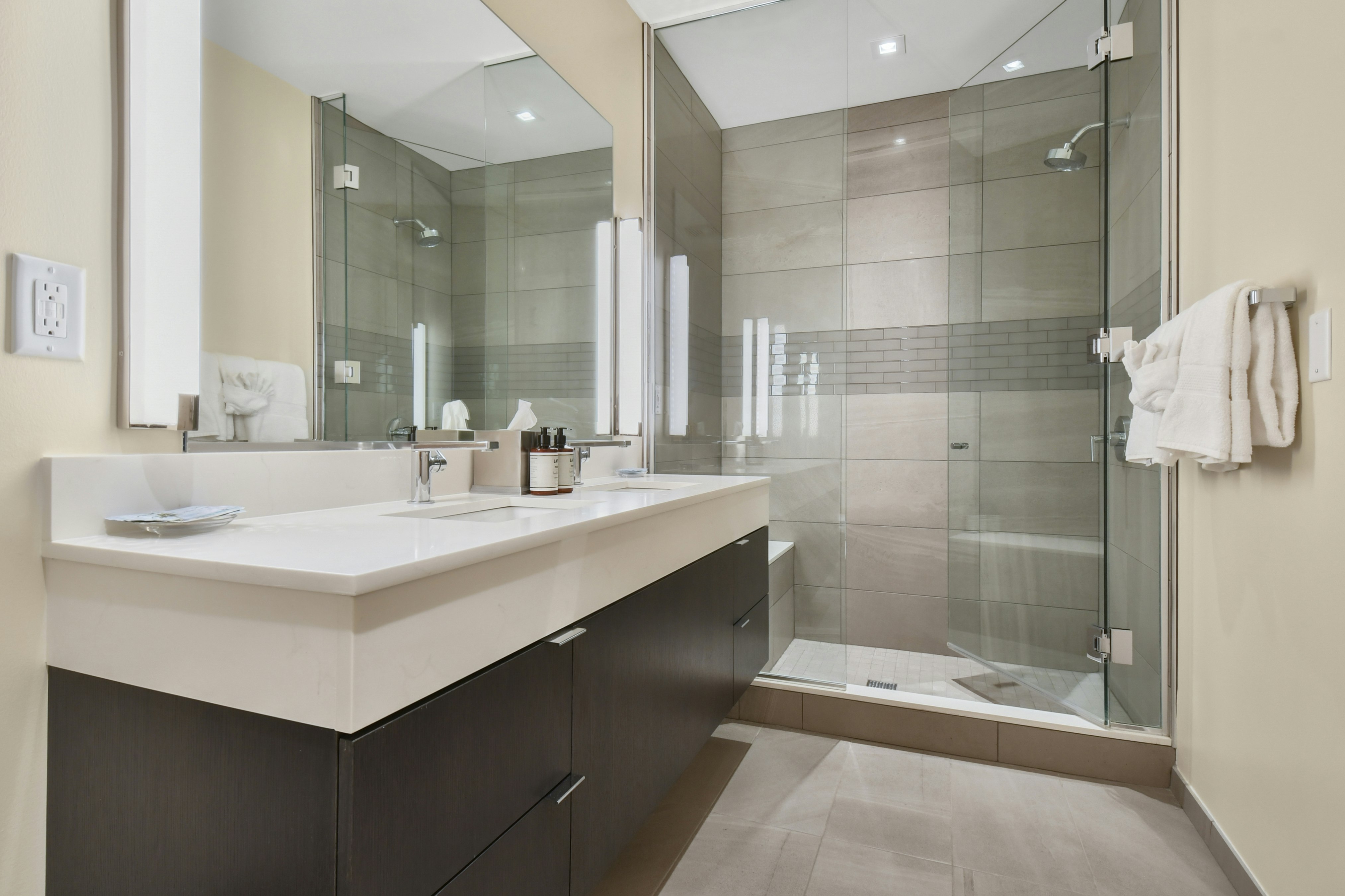 Three Bedroom Residence