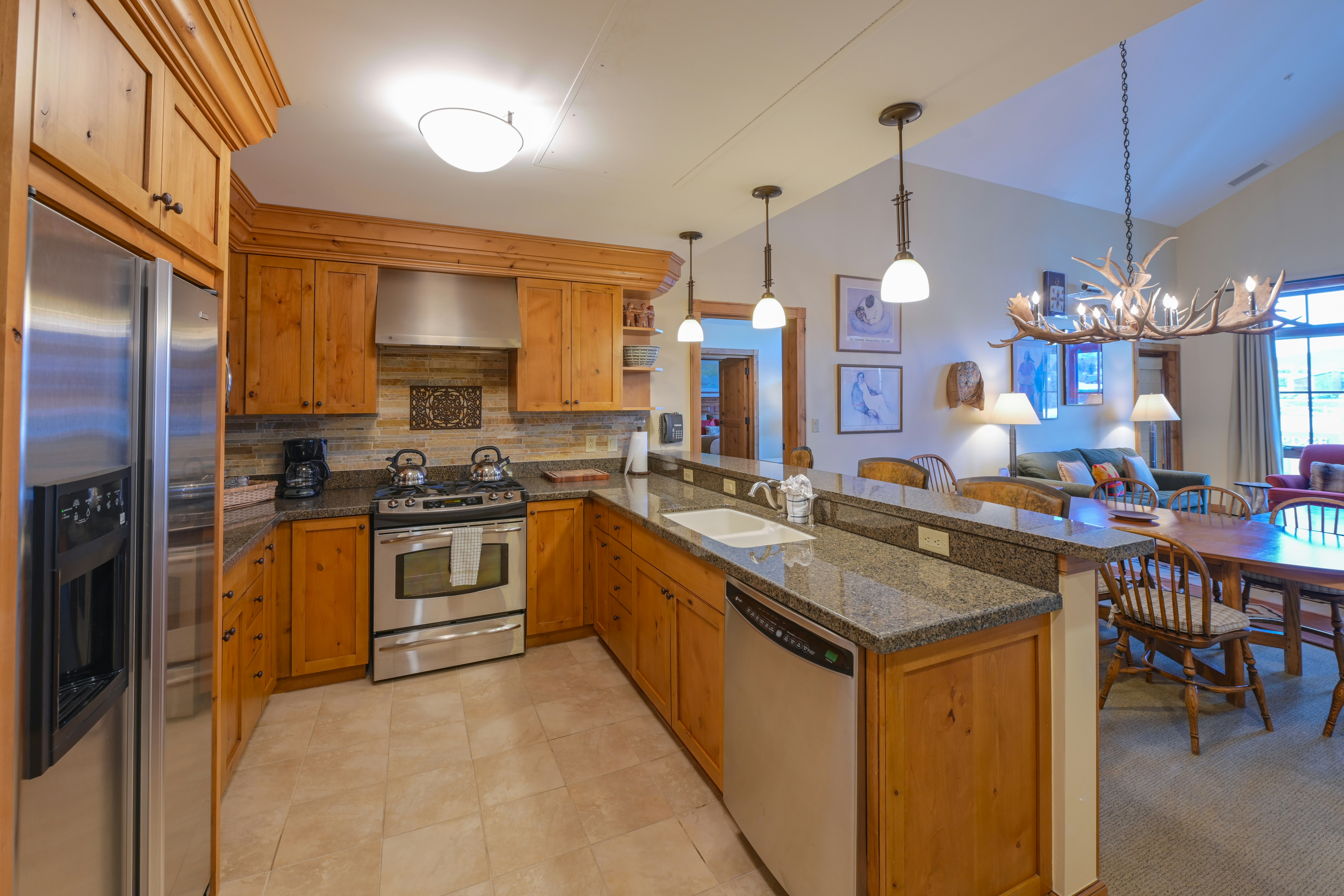 The Lodge at Mountaineer Square, A Vail Resorts Property