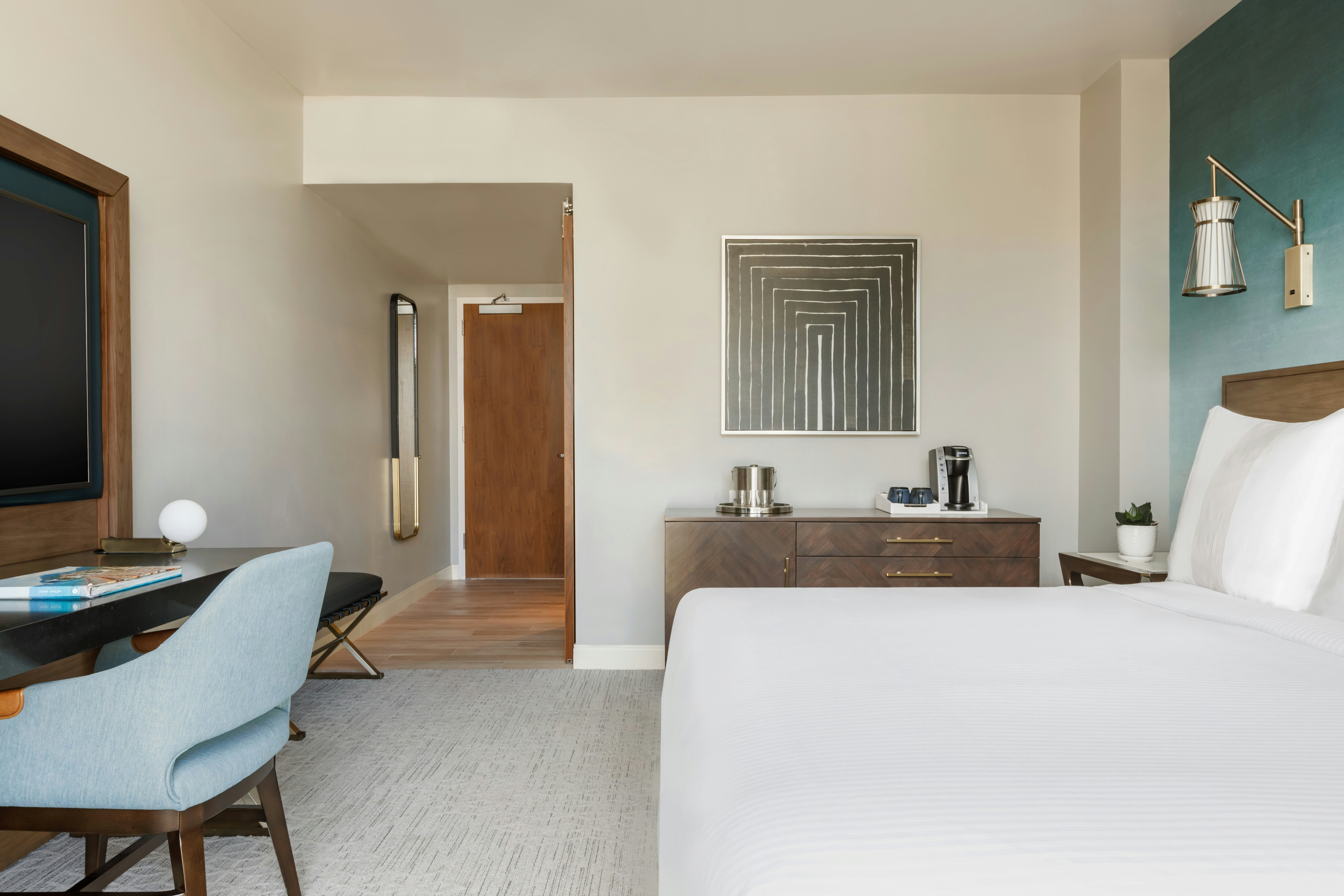 Carte Hotel San Diego Downtown, Curio Collection by Hilton