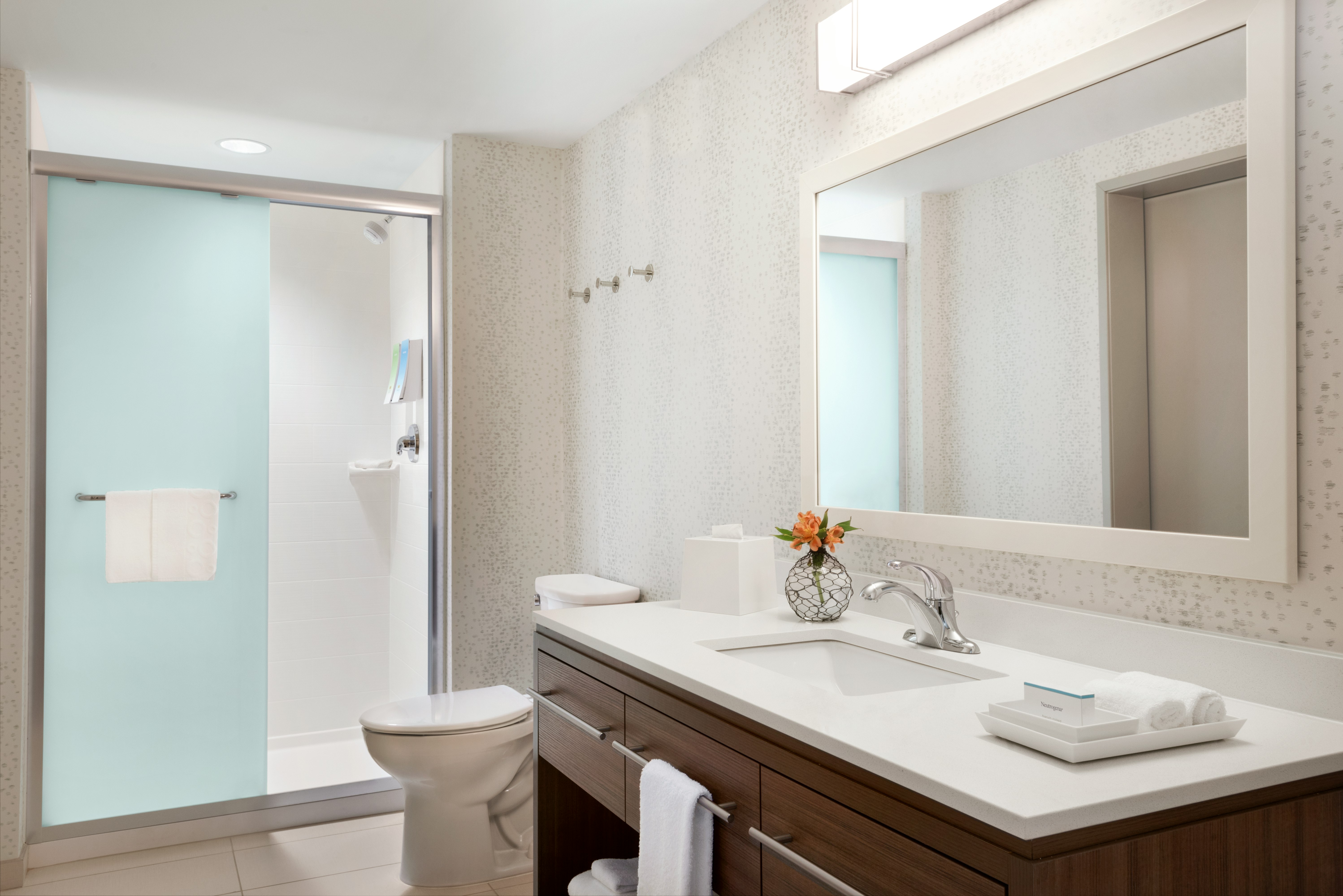 Home2 Suites by Hilton Overland Park, KS