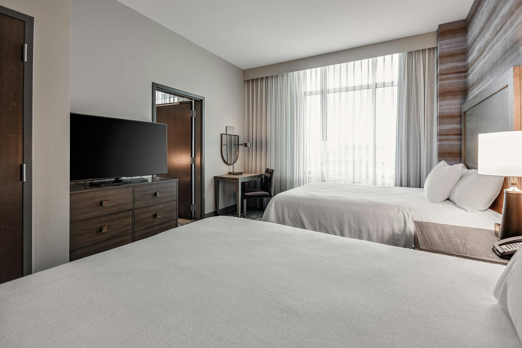 Embassy Suites by Hilton Jonesboro Red Wolf Convention Center