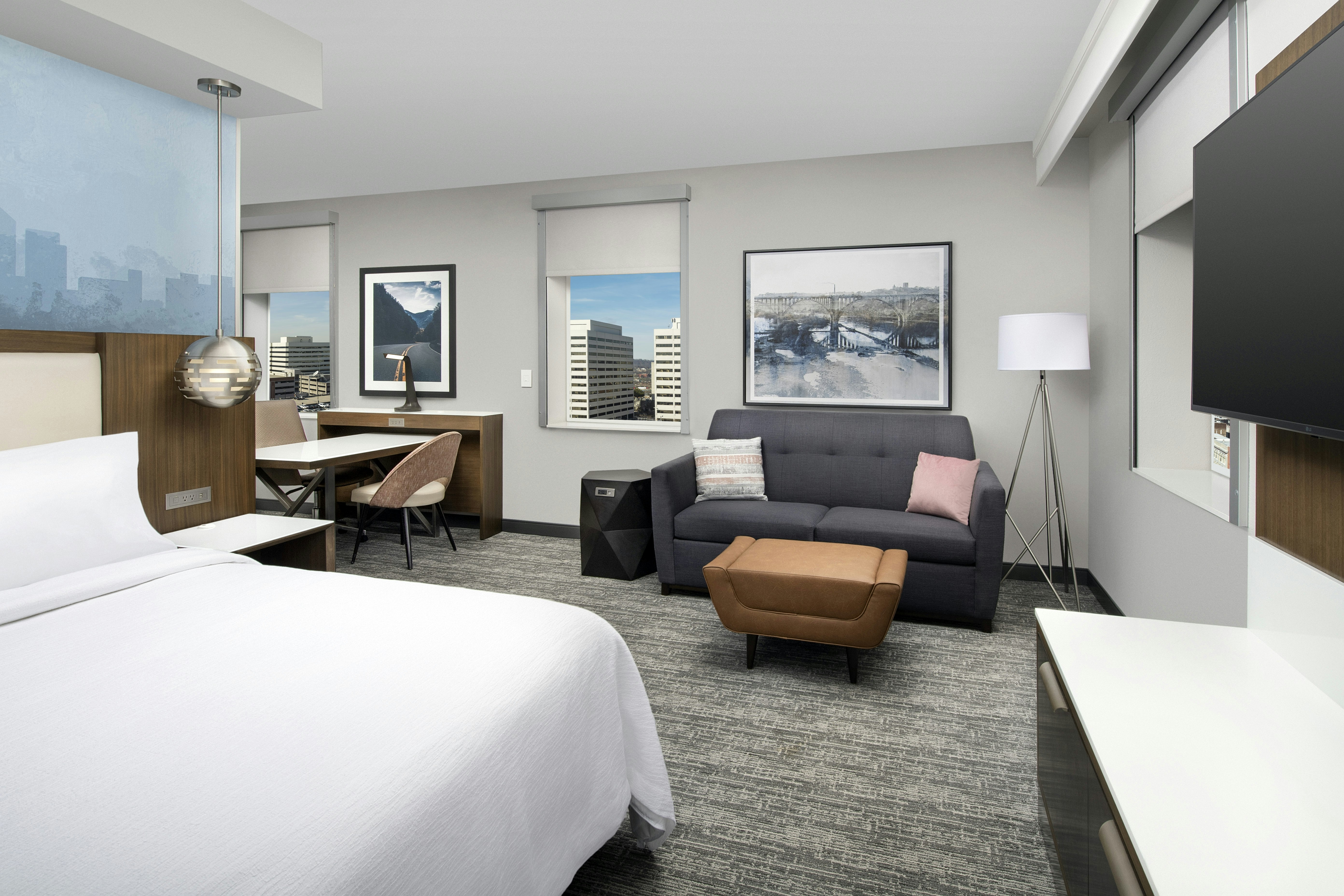 Embassy Suites by Hilton Knoxville Downtown