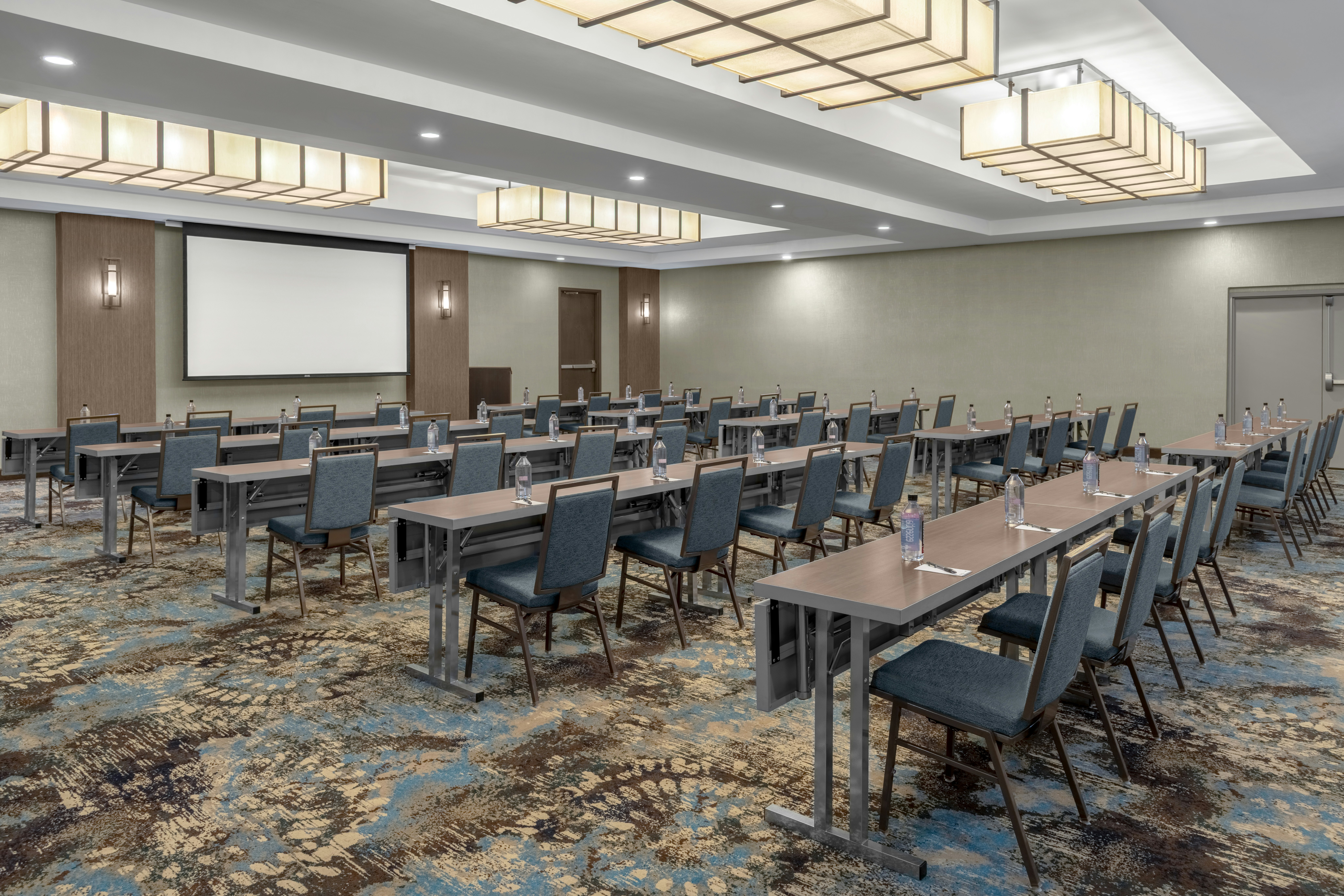 DoubleTree by Hilton Lubbock University Area