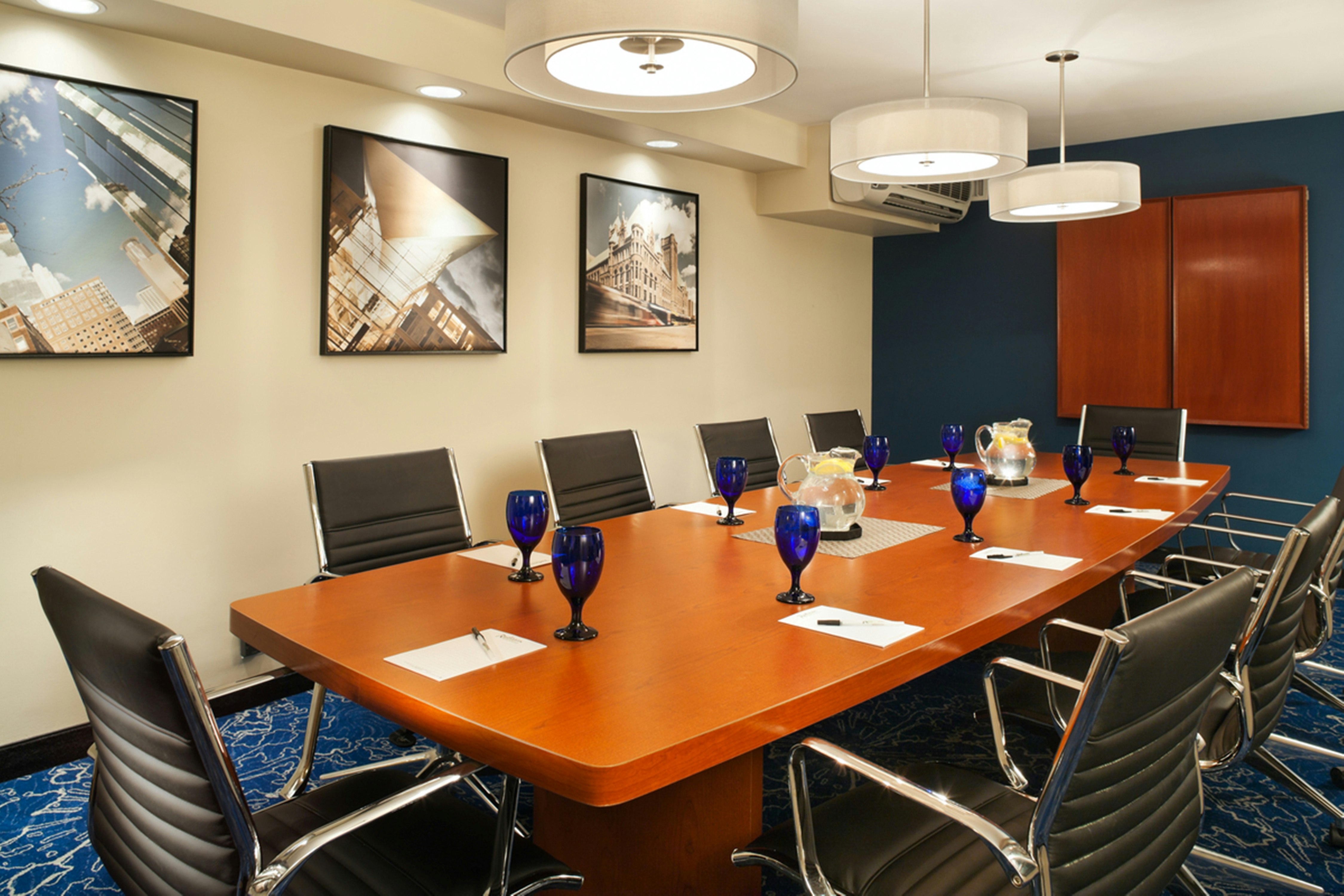 DoubleTree by Hilton Roseville Minneapolis