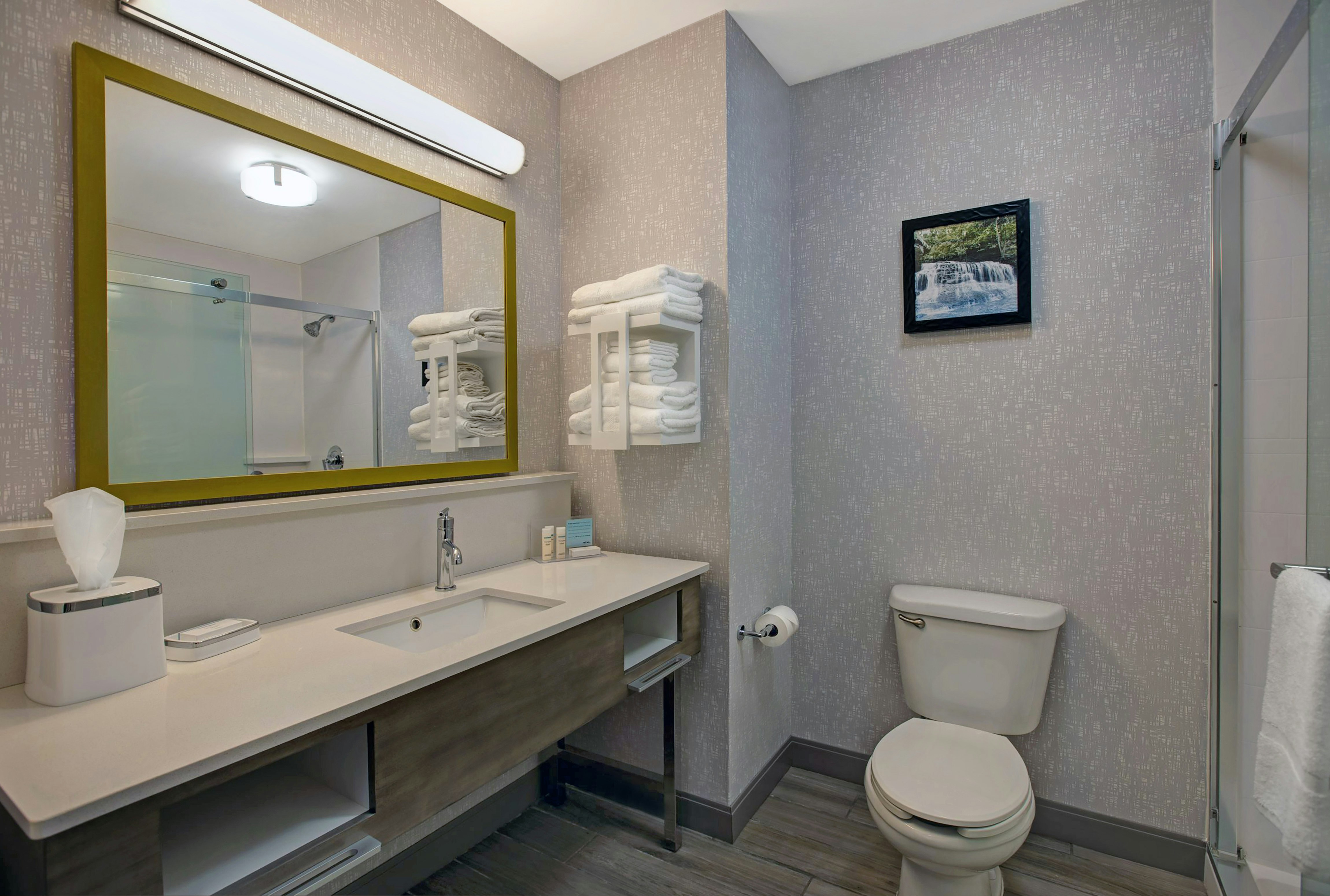 Hampton Inn Westfield