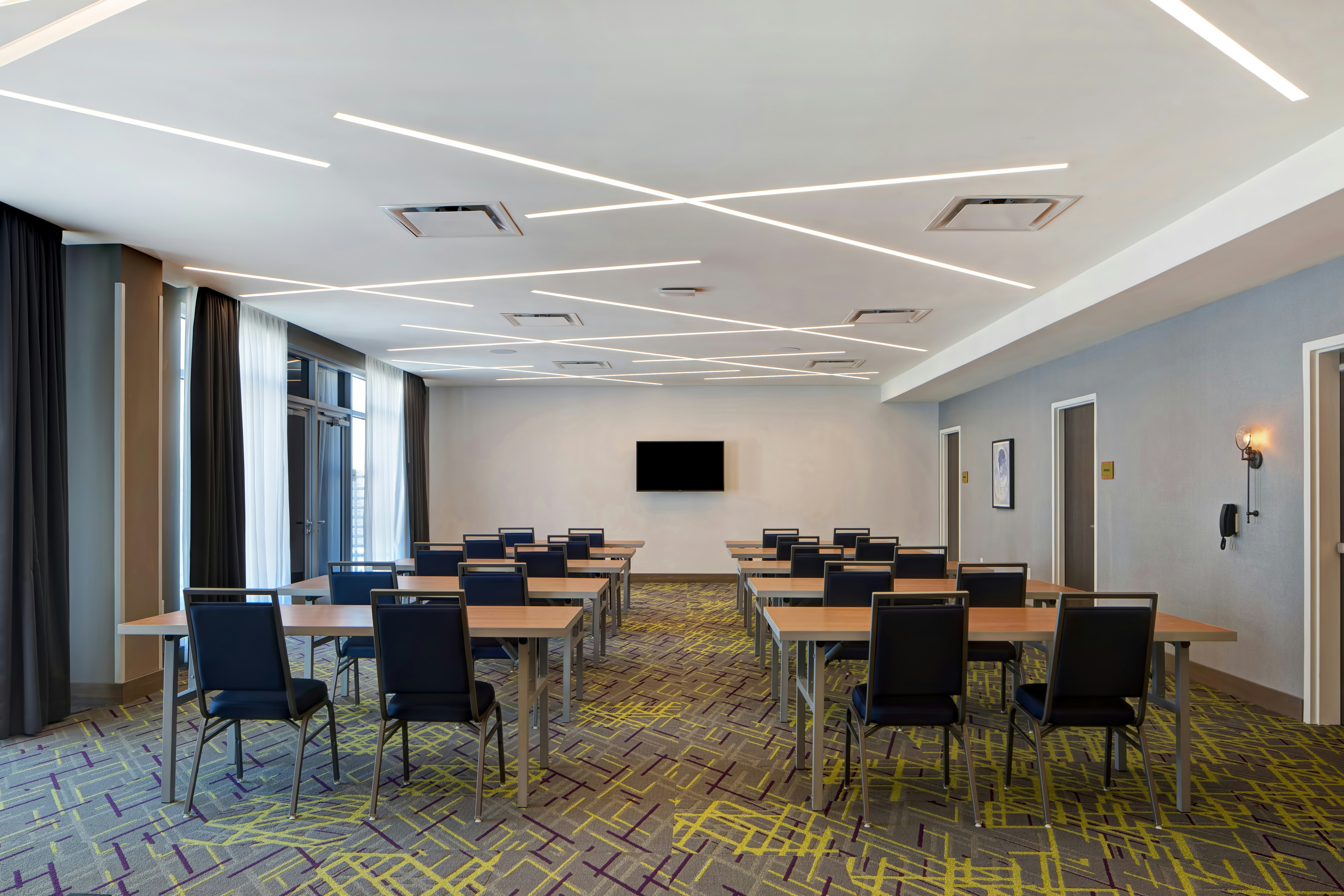 Home2 Suites by Hilton Charlotte Uptown