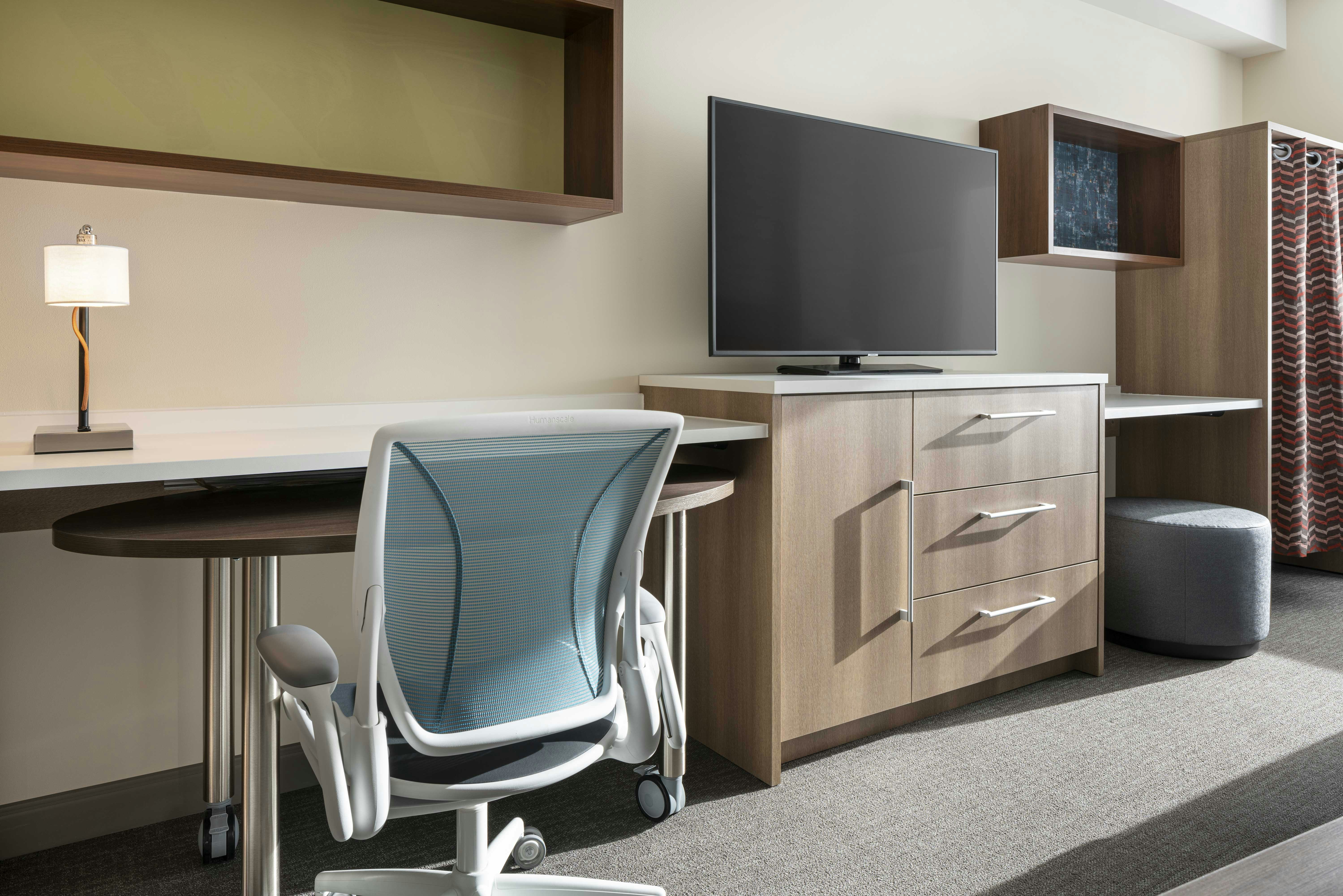 1 KING STUDIO SUITE