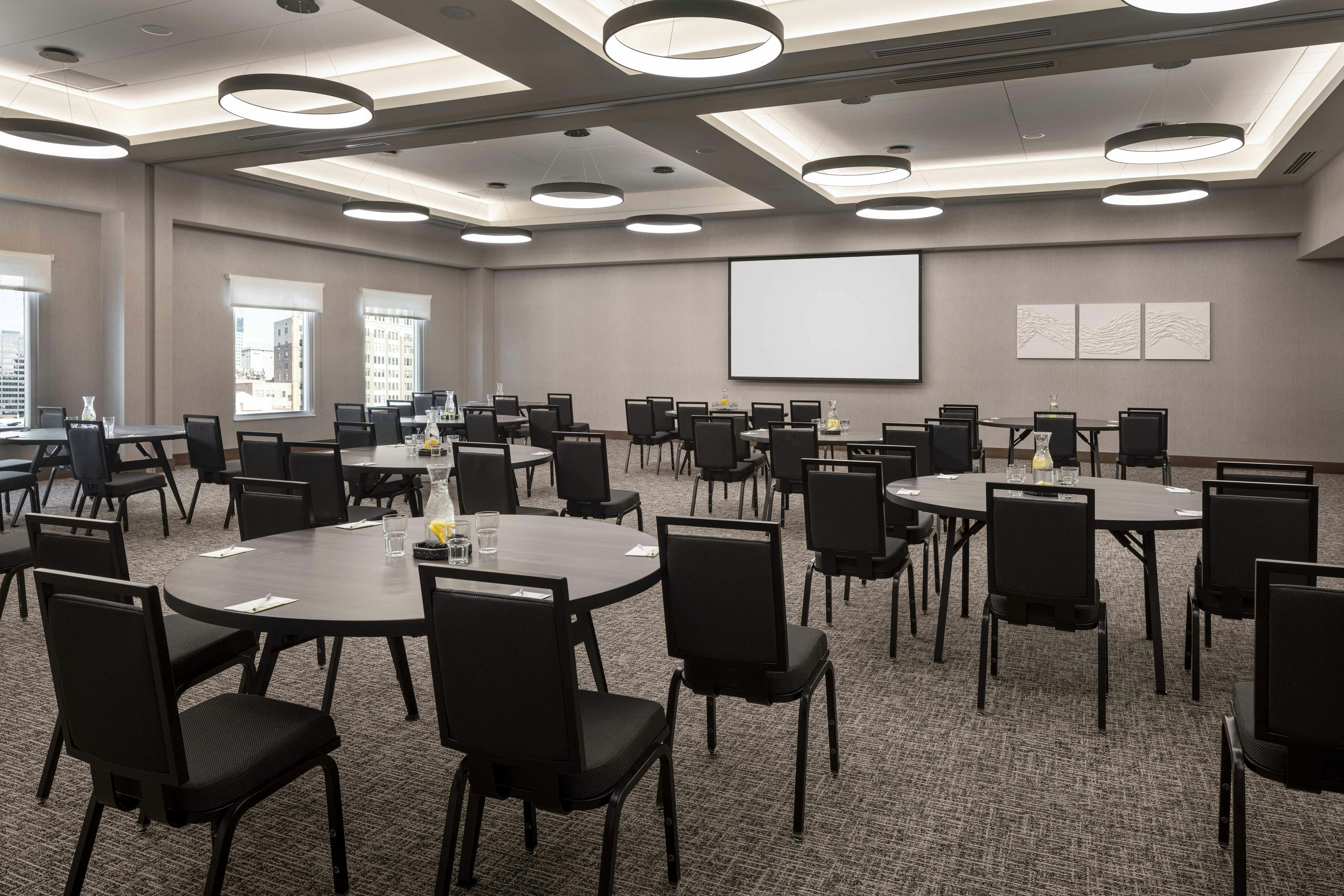 Home2 Suites by Hilton Denver Downtown Convention Center