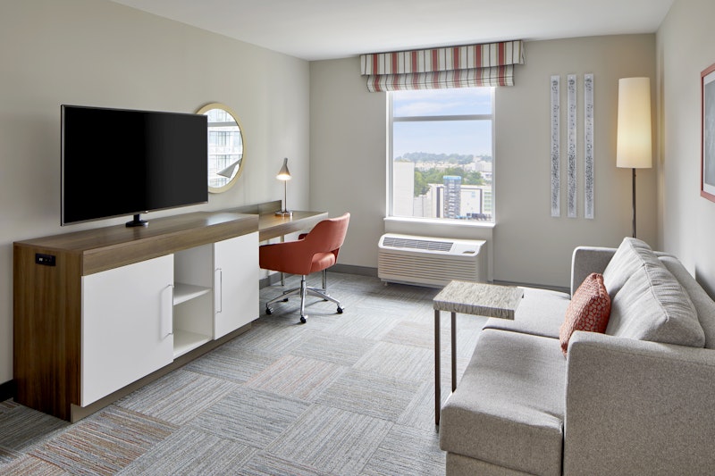 Hampton Inn and Suites Atlanta Midtown