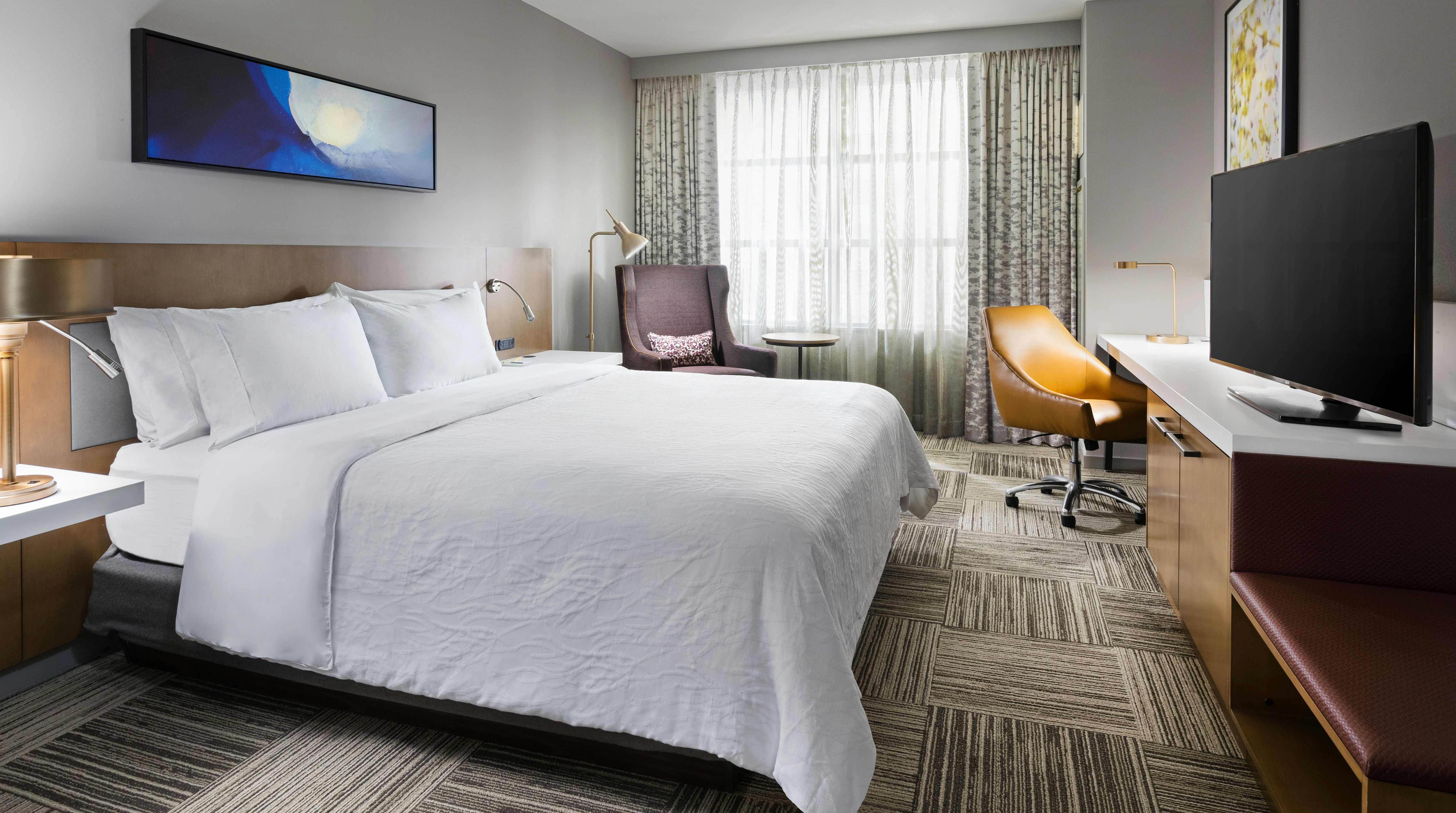 1 KING BED