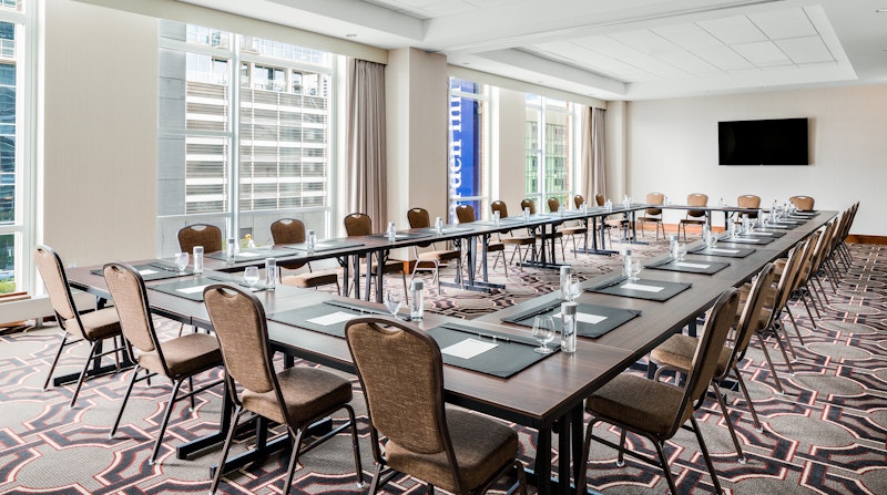 Home2 Suites by Hilton Chicago McCormick Place