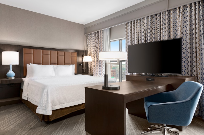 Hampton Inn & Suites Kansas City Downtown Crossroads
