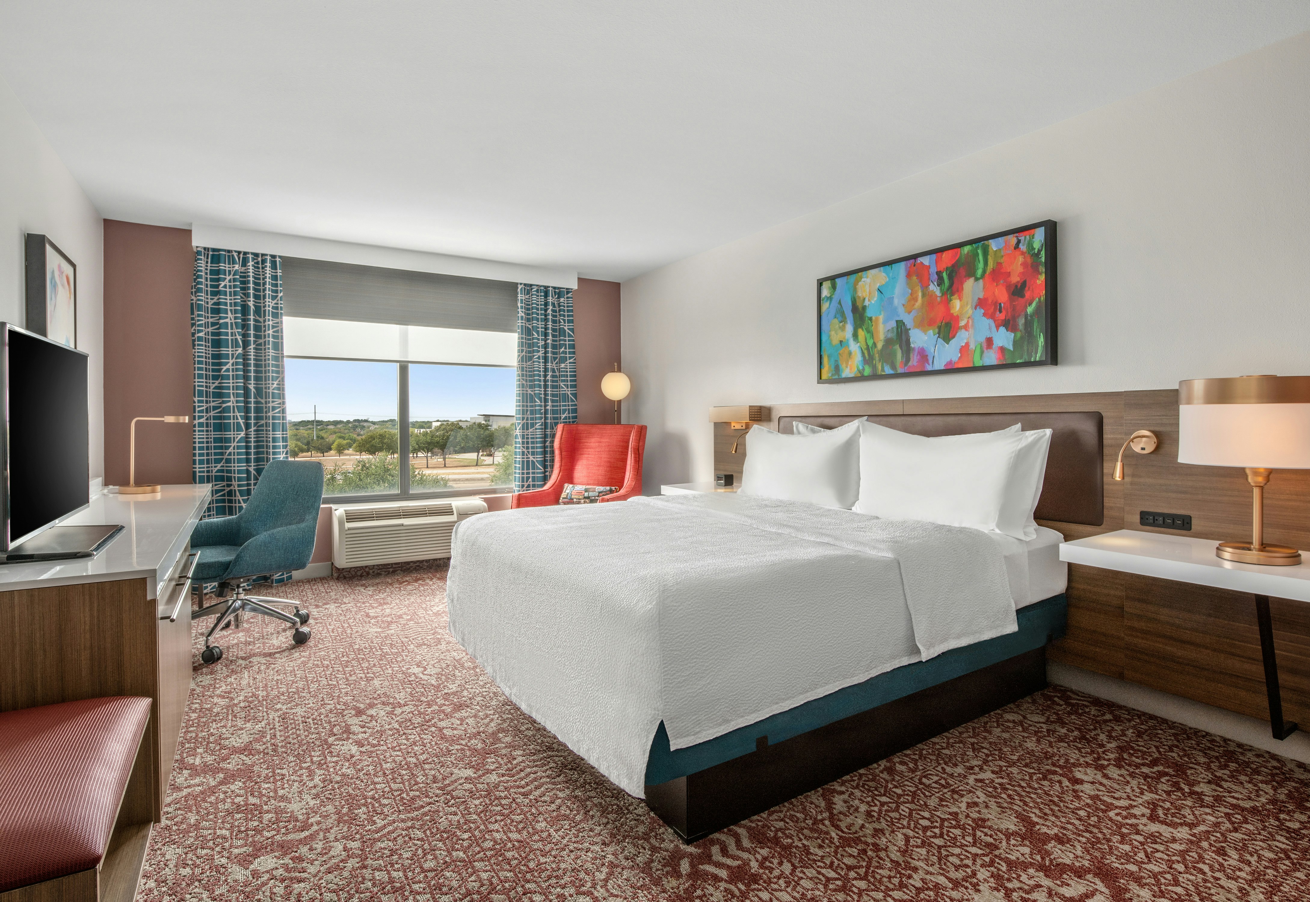 1 KING BED