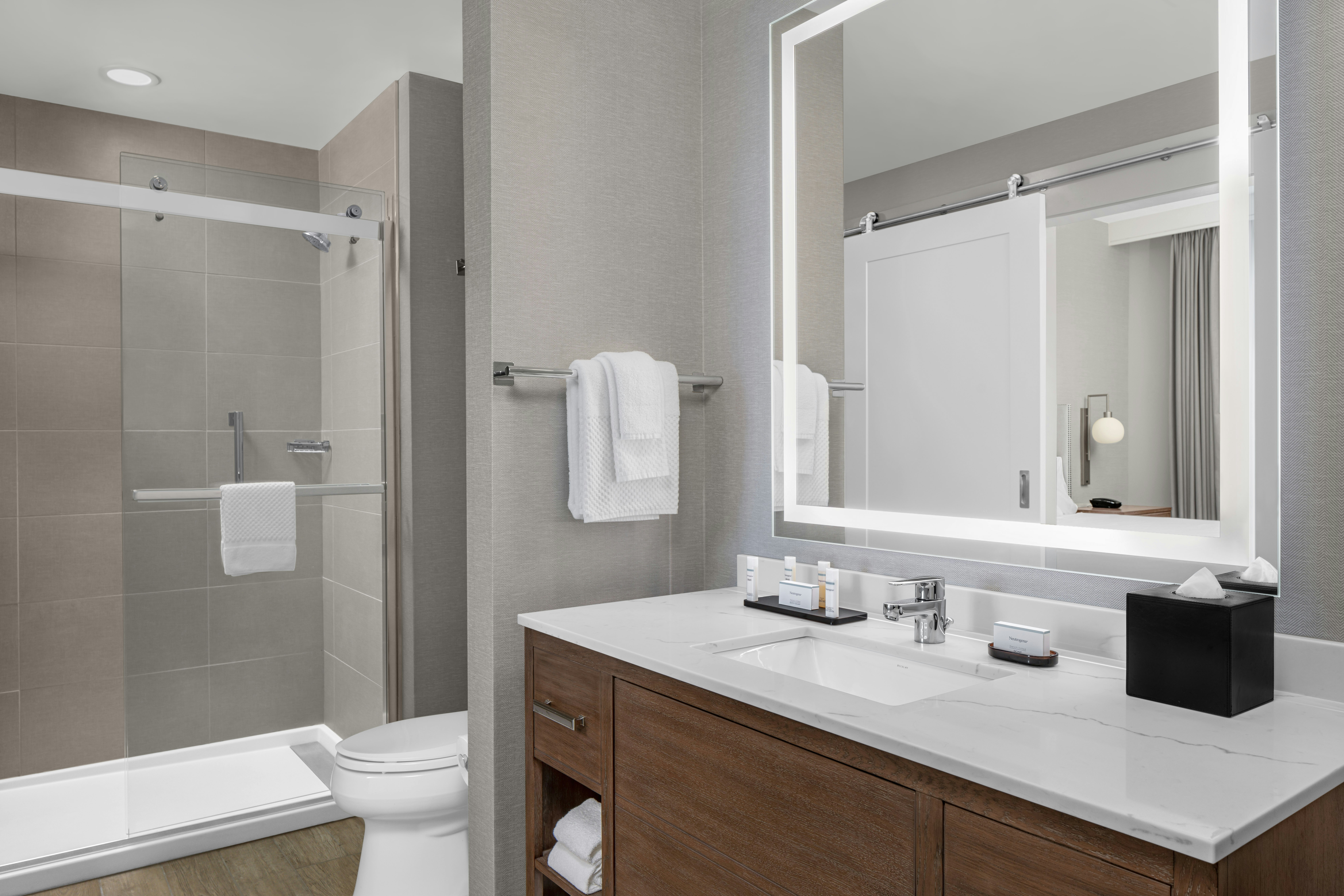 Embassy Suites by Hilton Charleston Harbor Mt. Pleasant