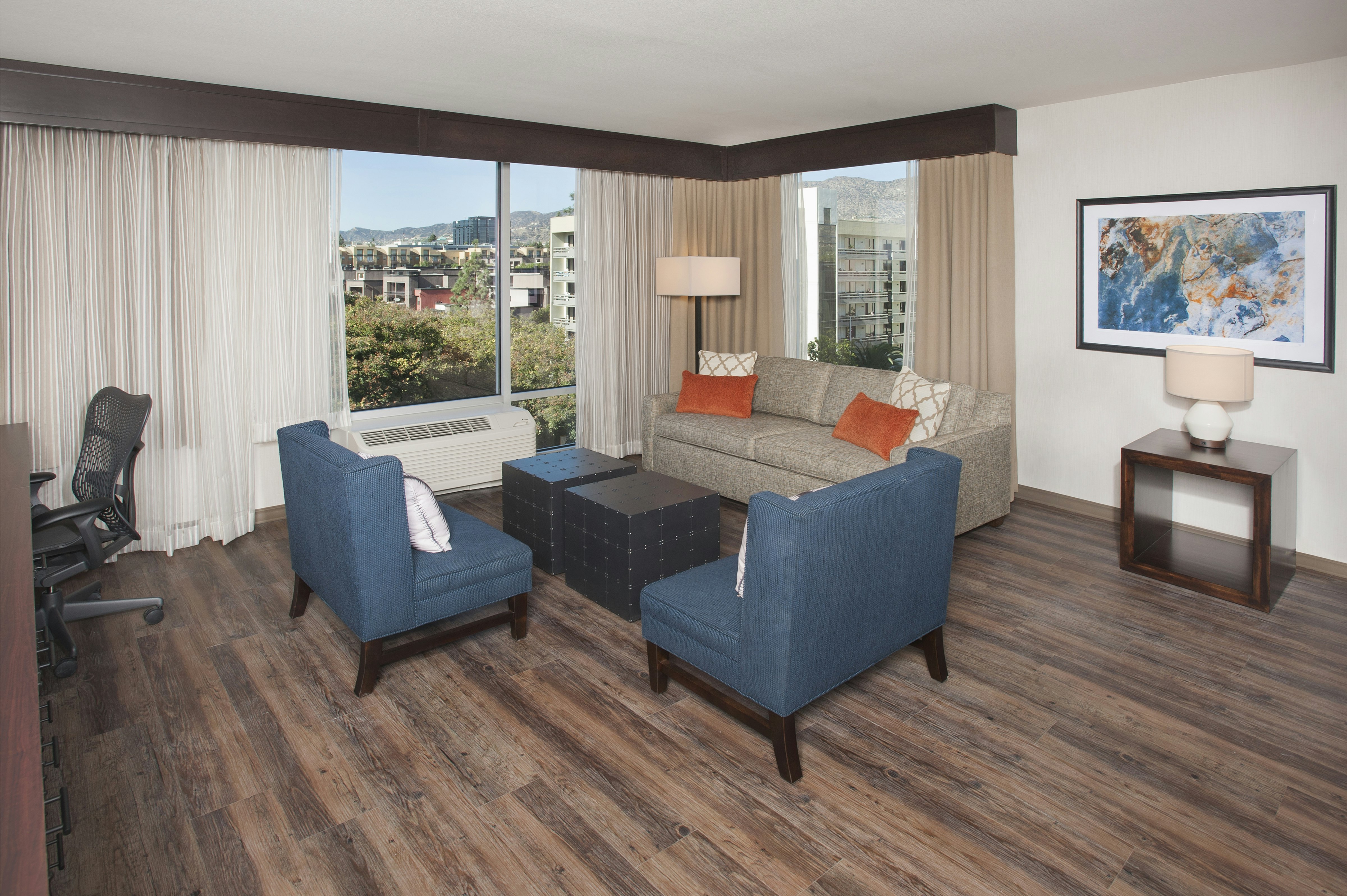 1KNG1BDRM MOB/HR ACC RISHW