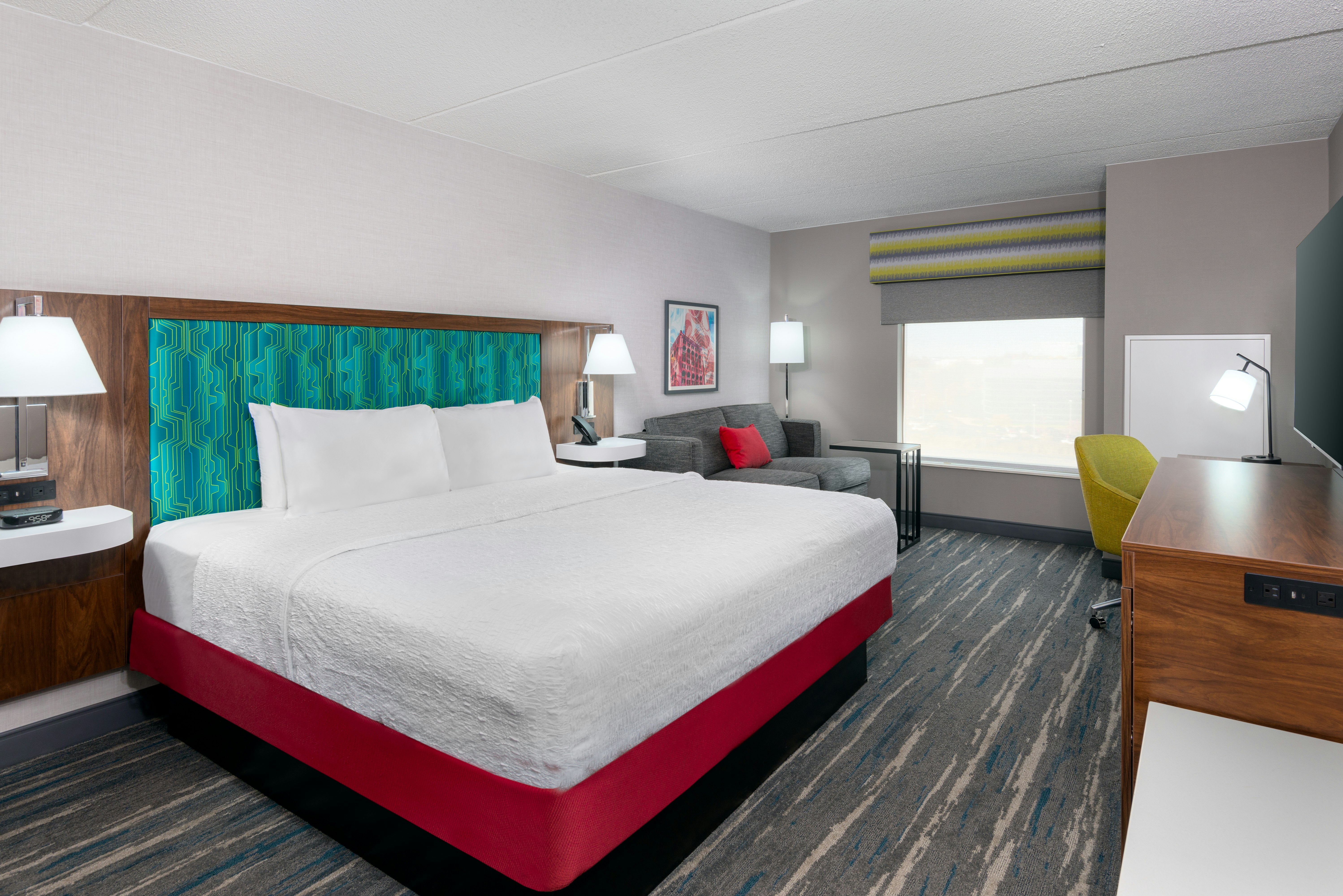 Hampton Inn & Suites Cleveland-Beachwood
