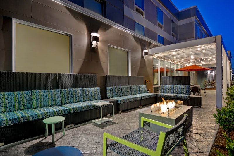Home2 Suites by Hilton Williston Burlington