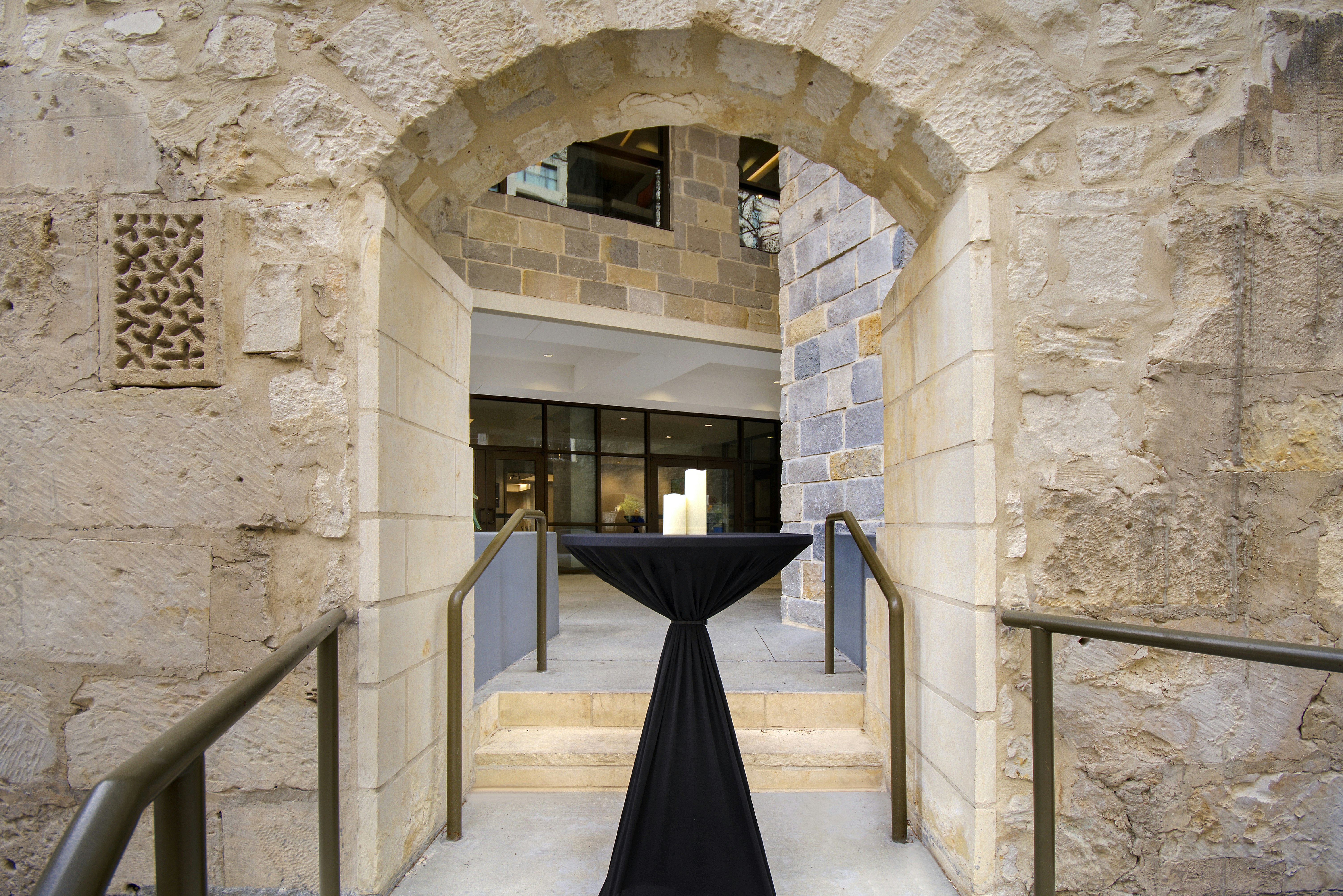 Hampton Inn & Suites San Antonio Riverwalk