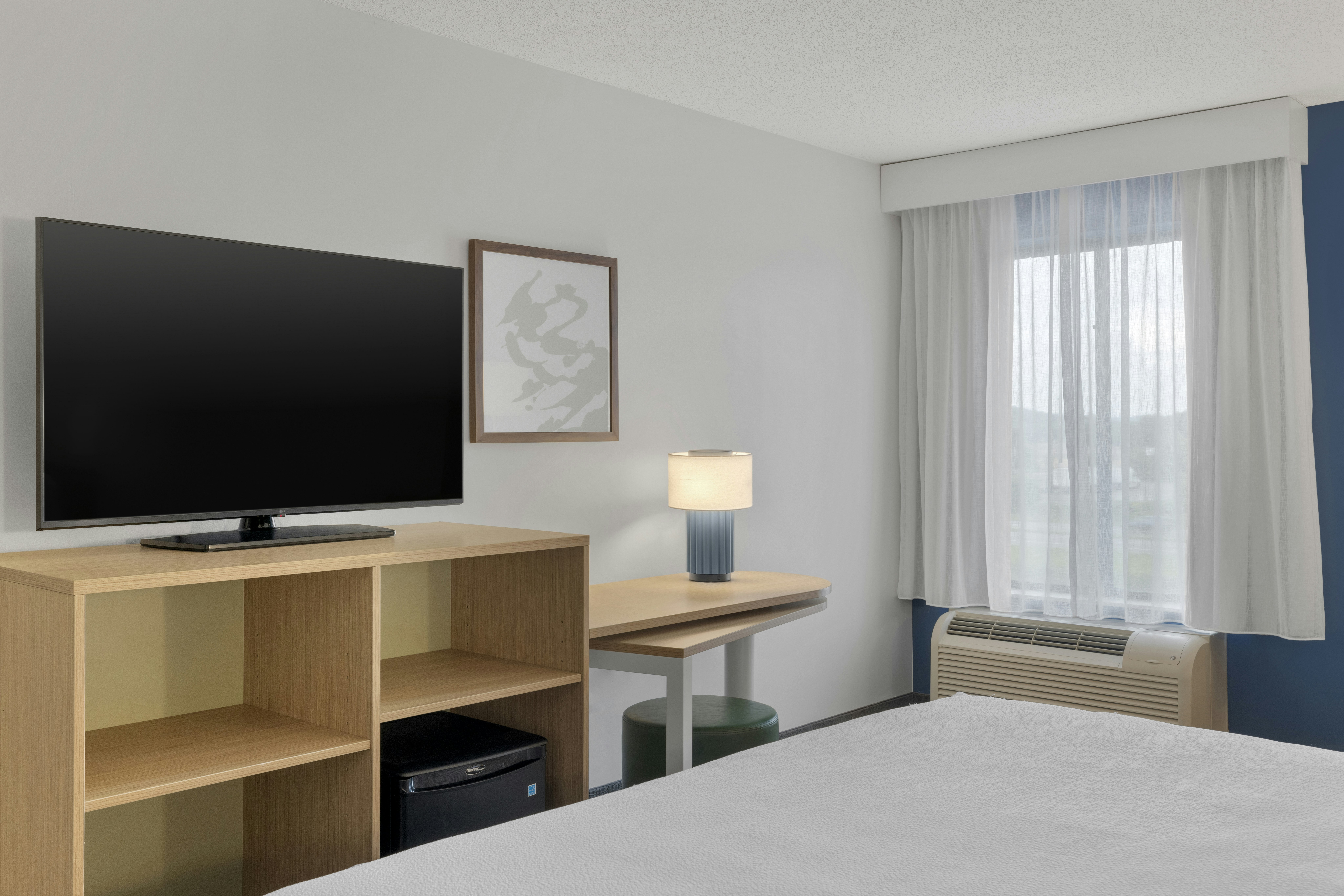 Spark by Hilton Newcomerstown