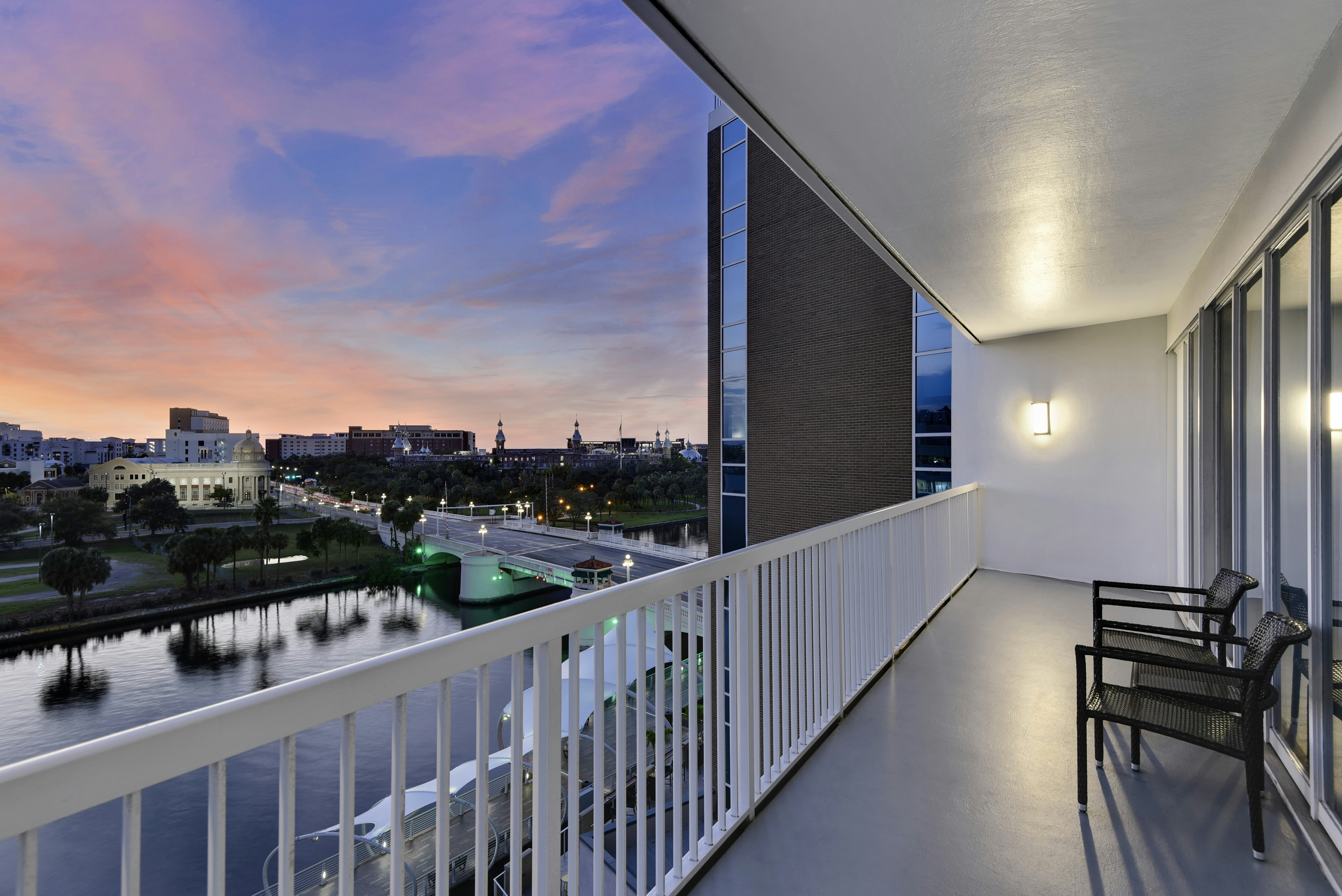 Sheraton Tampa Riverwalk Hotel