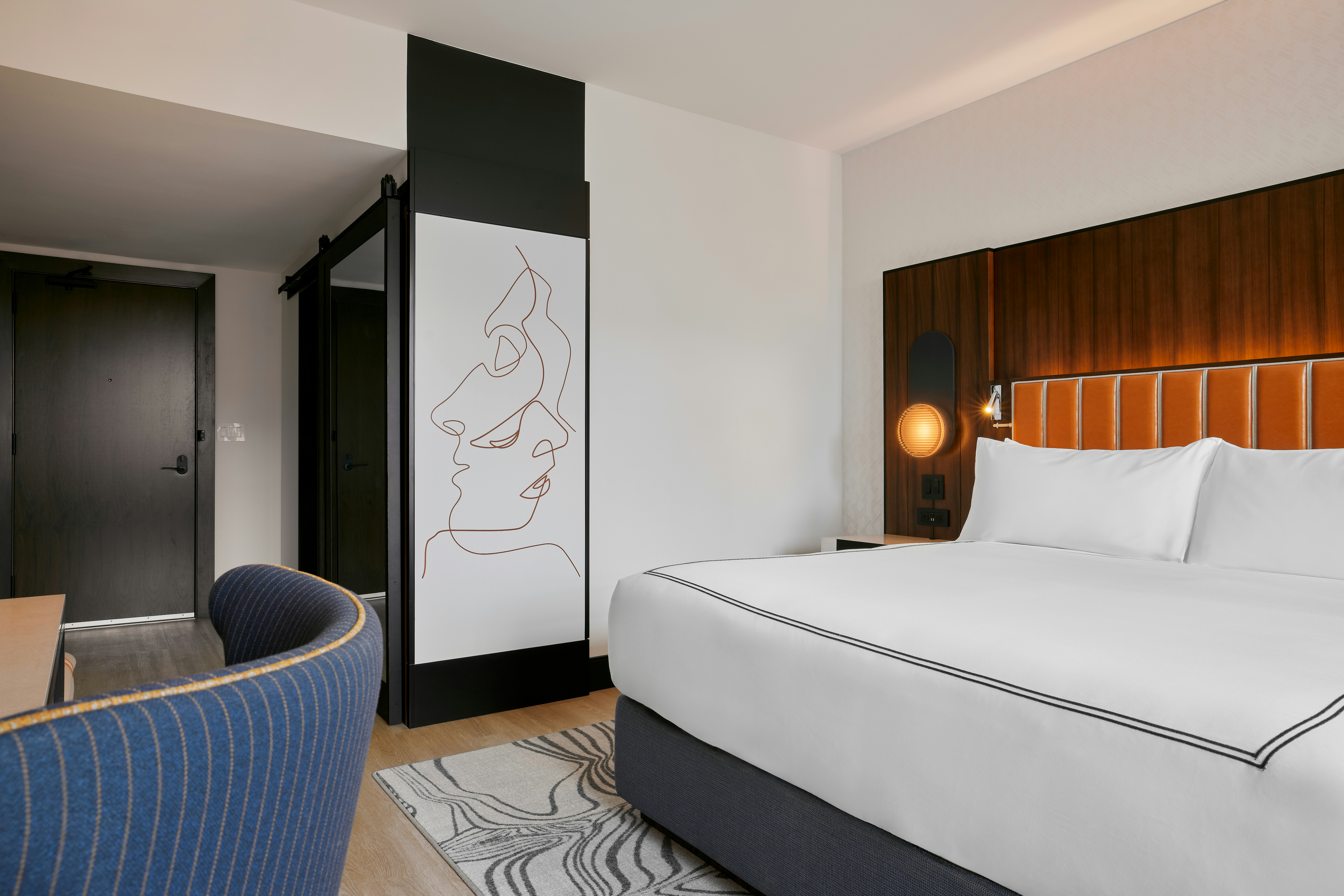1 KING BED STANDARD